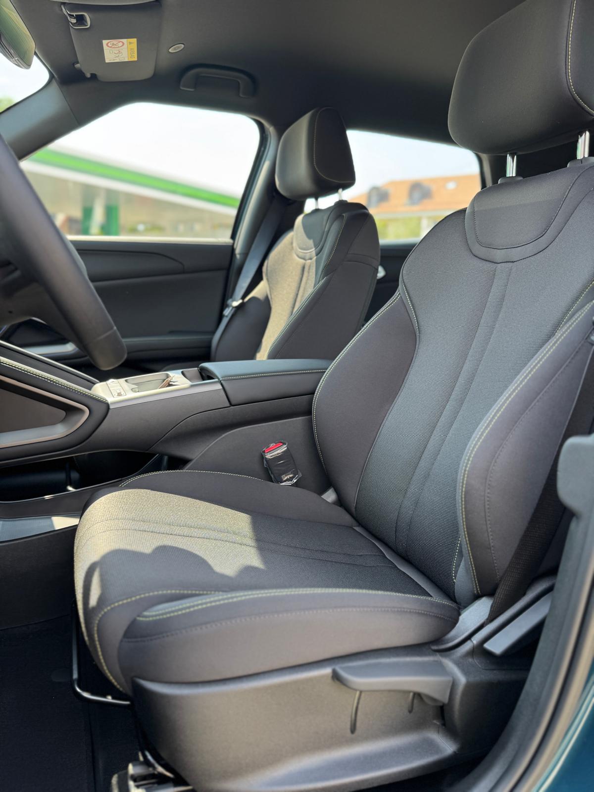 BYD Atto 2 DM-i Active-image-8