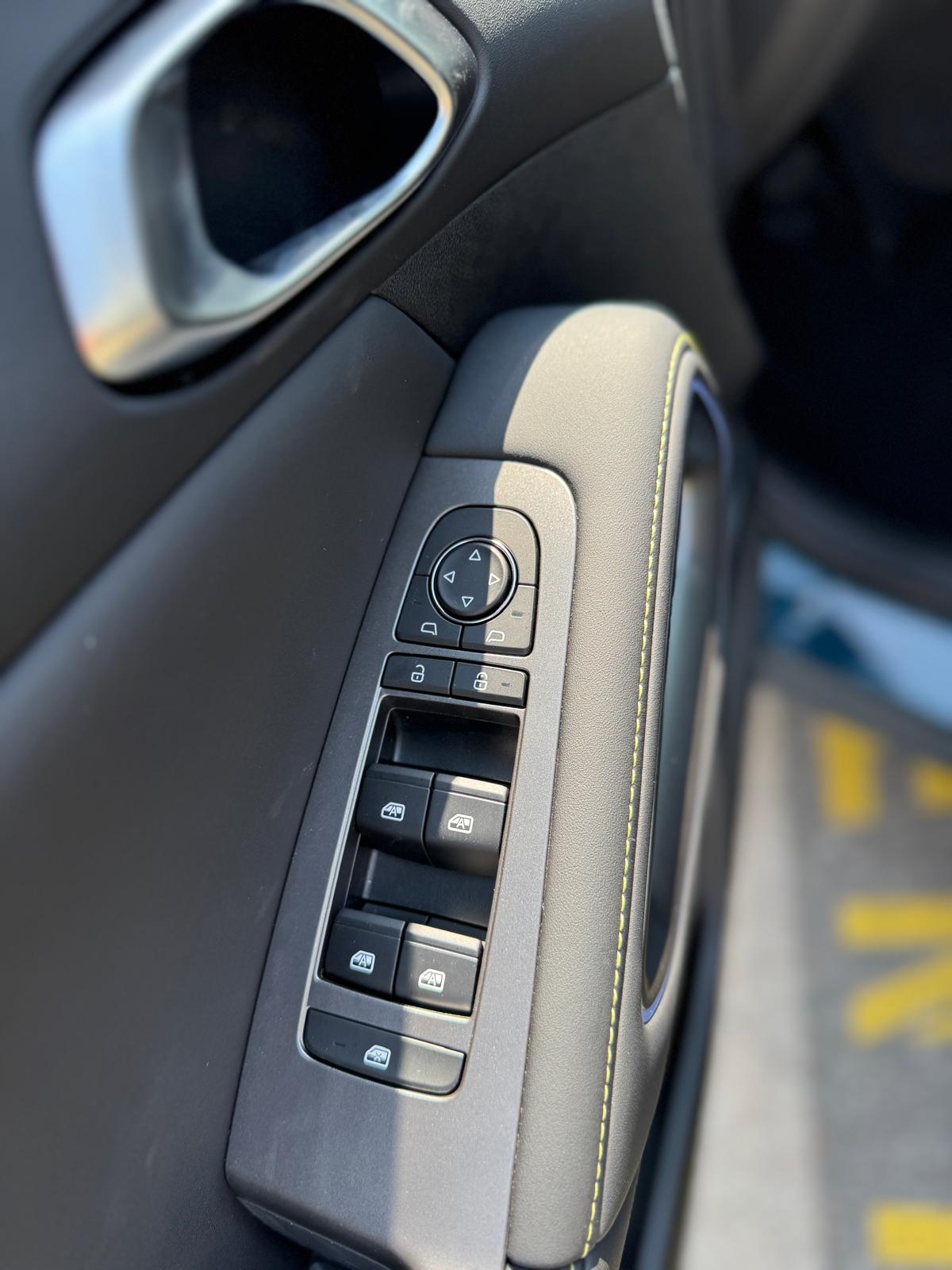 BYD Atto 2 DM-i Active-image-11