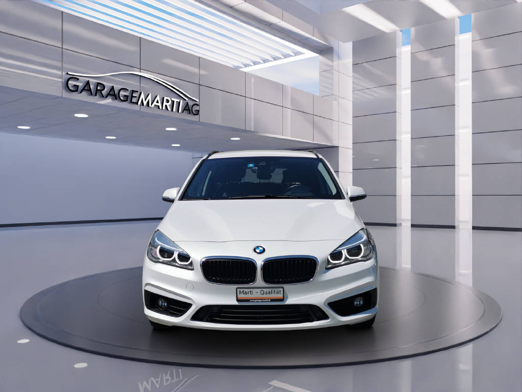 BMW 225xe Active Tourer-showroom-element-1