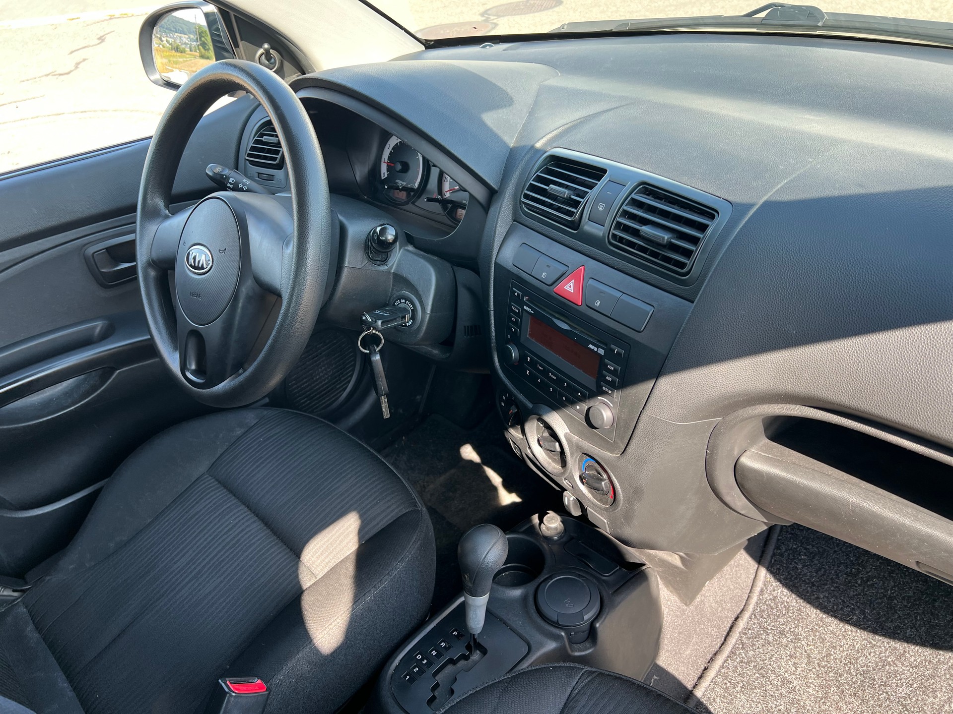 KIA Picanto 1.1 Style*** Automatic***-image-15