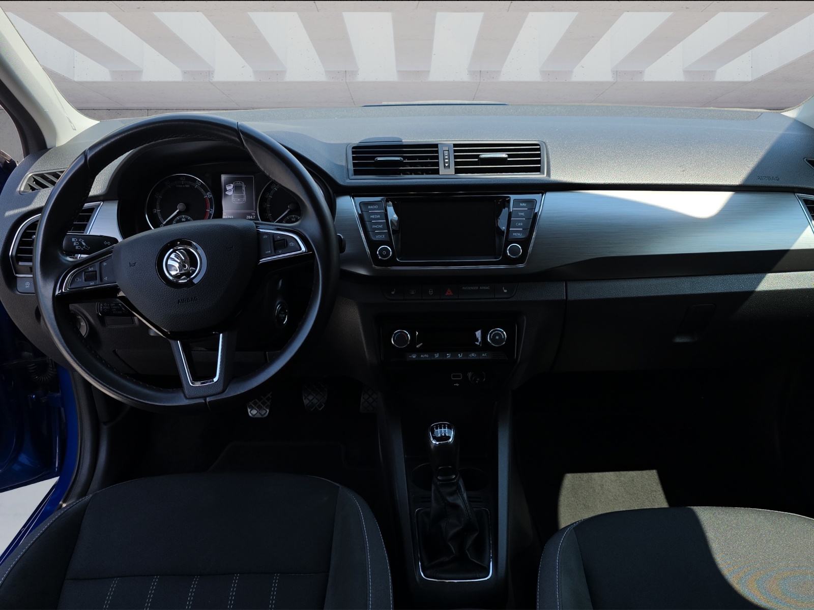 SKODA Fabia 1.0 TSI Style-image-6