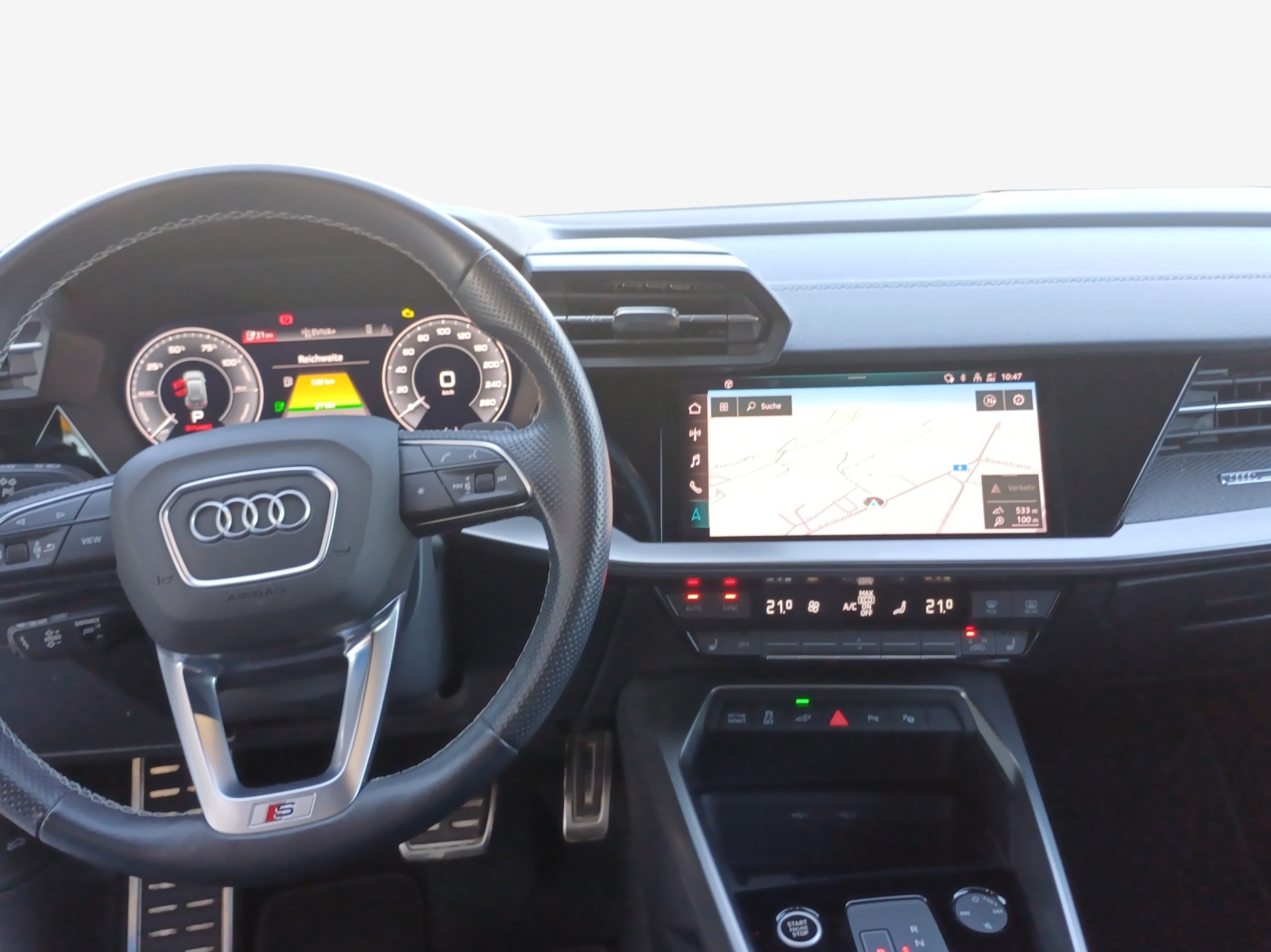 AUDI A3 Sportback 45 TFSI e S line S-tronic-image-9