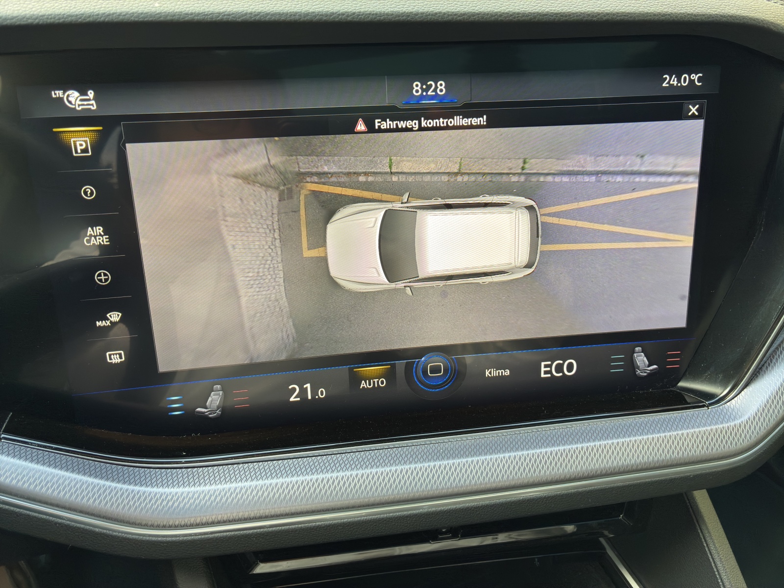VW Touareg 3.0 TSI eHybrid R Tiptronic-image-19