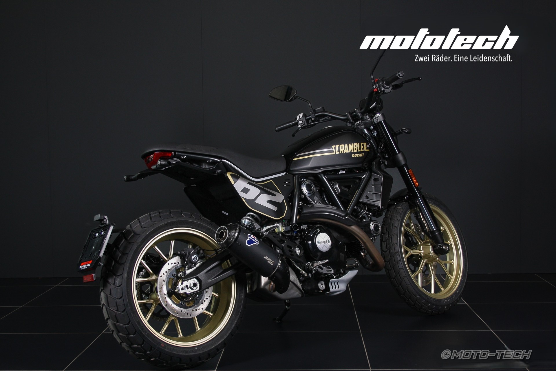 DUCATI Scrambler 803 Full Throttle (35kW) / 4 JAHRE GARANTIE-showroom-element-3