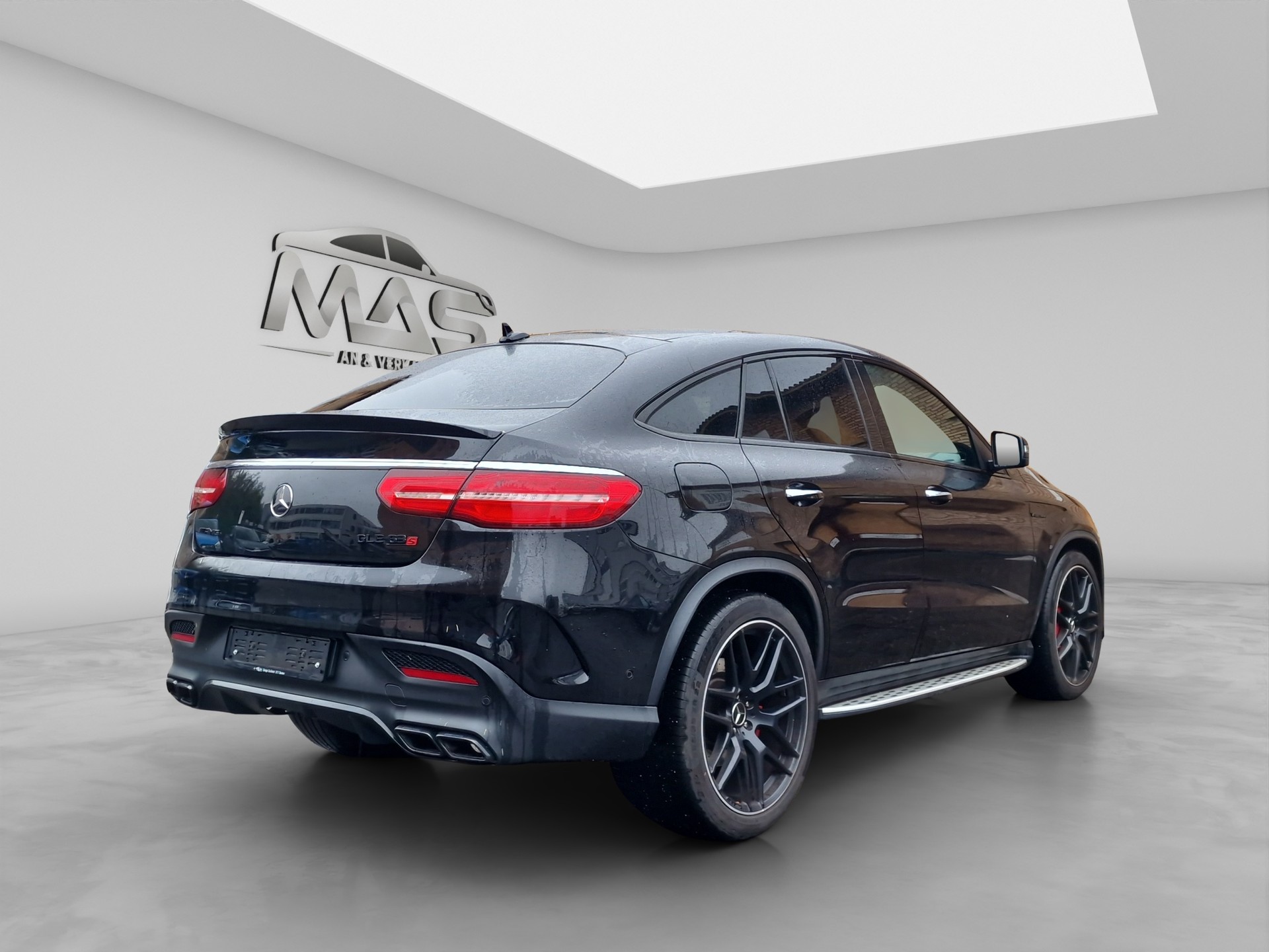 MERCEDES-BENZ GLE Coupé 63 S AMG 4Matic Speedshift-image-5