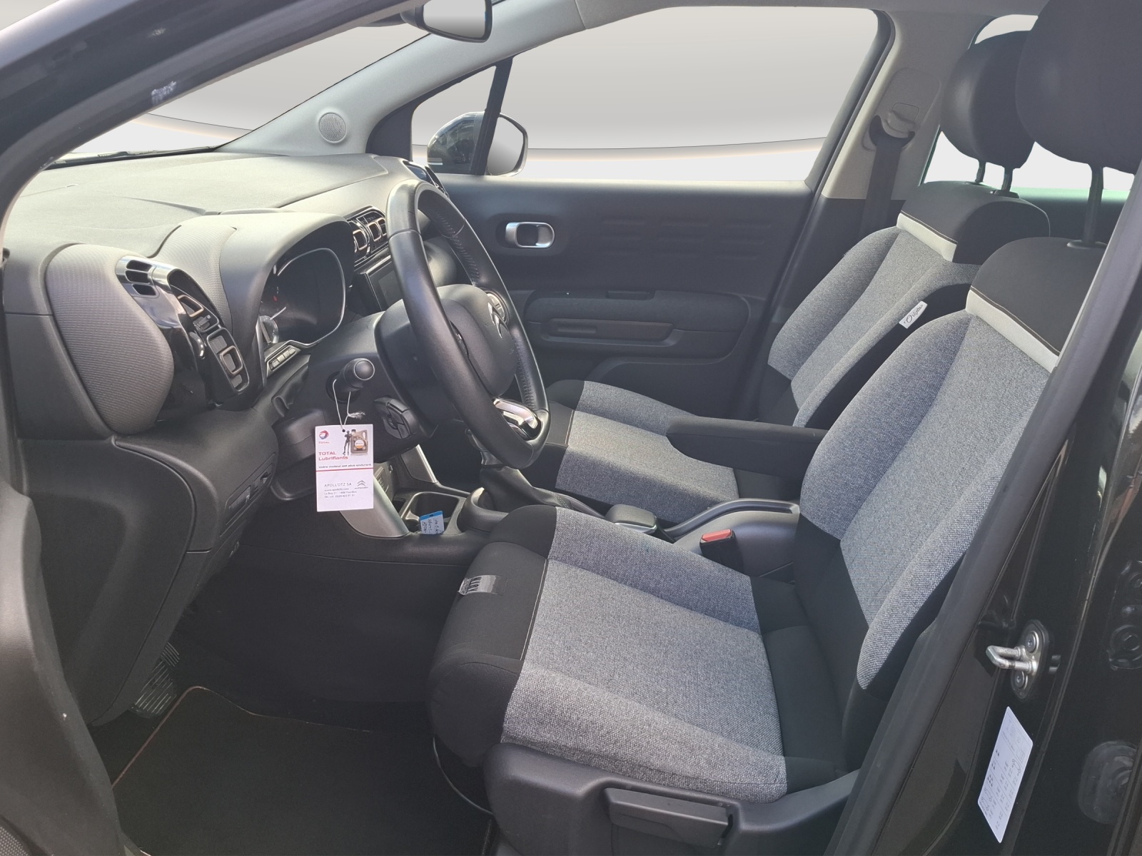 CITROEN C3 Aircross 1.2i PureTech Origins EAT // Zahnriemen ersetzt Dezember 2023 mit 81000 km // Bremsen vorne + hinten komplet NEU-image-8