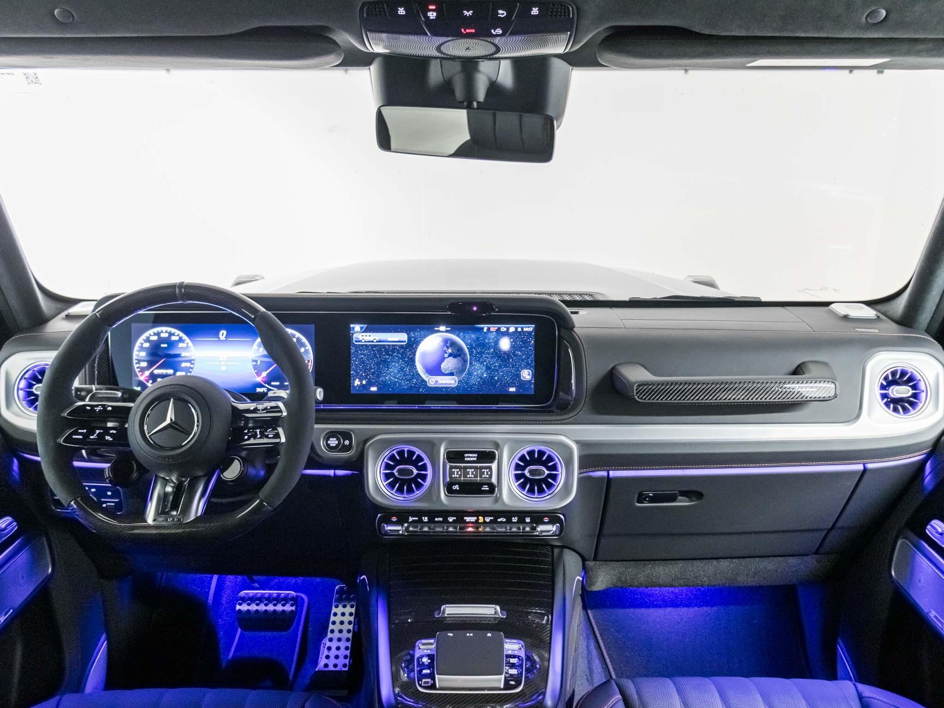 MERCEDES-BENZ G 63 AMG-image-11