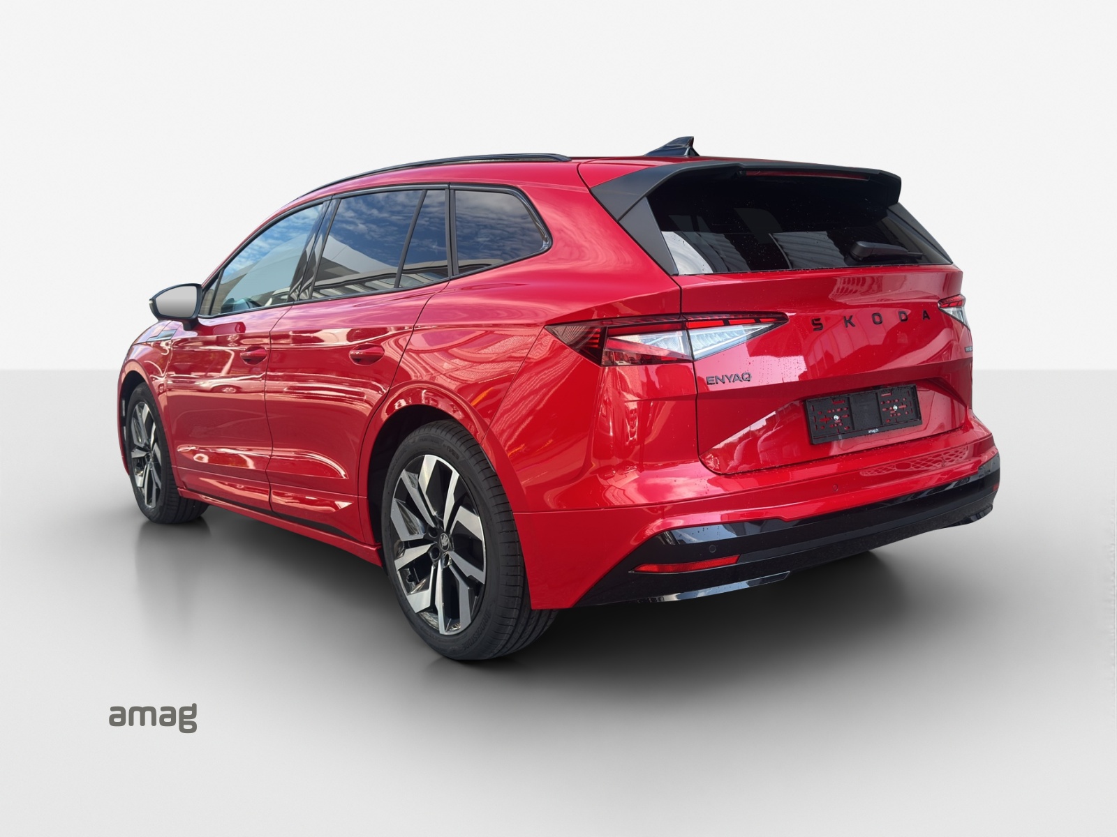 SKODA Enyaq 85x Sportline 4x4-image-2