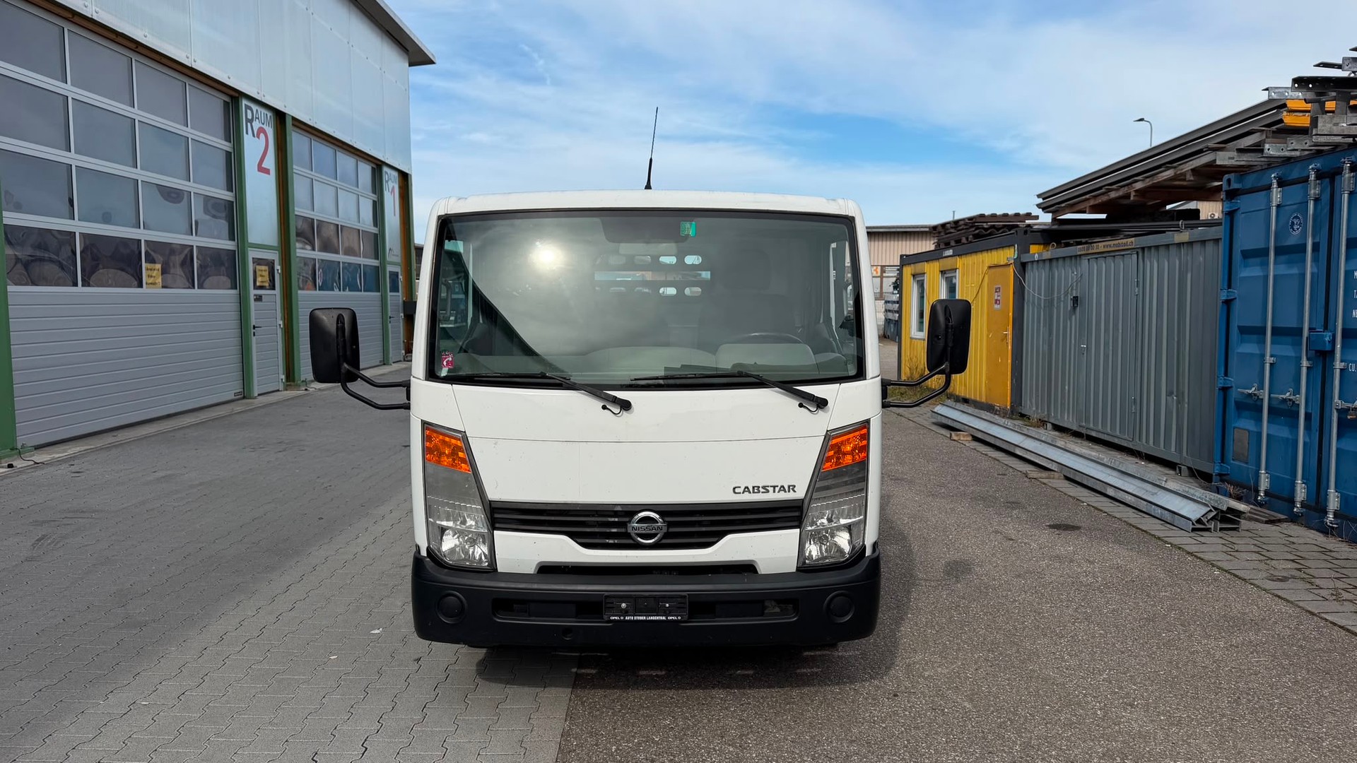 NISSAN Cabstar Basis (Pro) 28.11-showroom-element-1