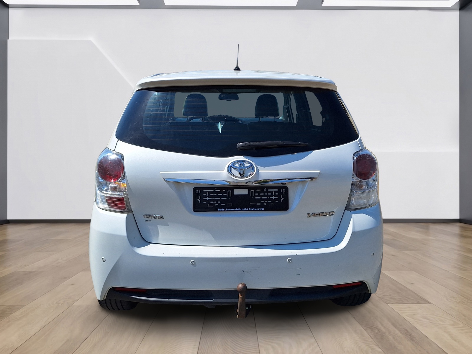 TOYOTA Verso 2.2 D-CAT Sol-showroom-element-3