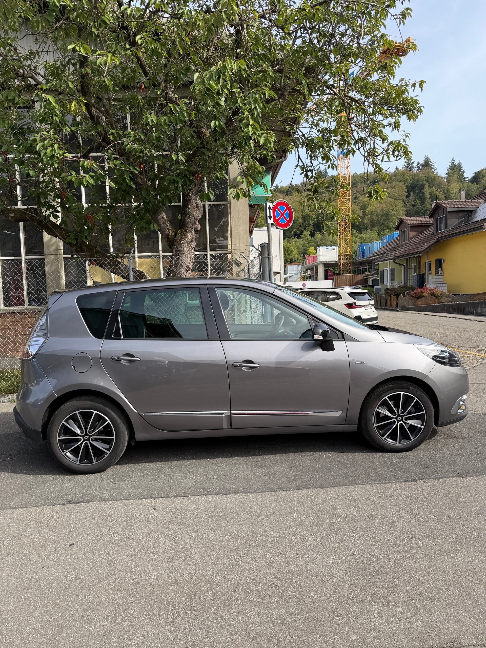 RENAULT Scénic 1.6 dCi Bose Edition-image-3