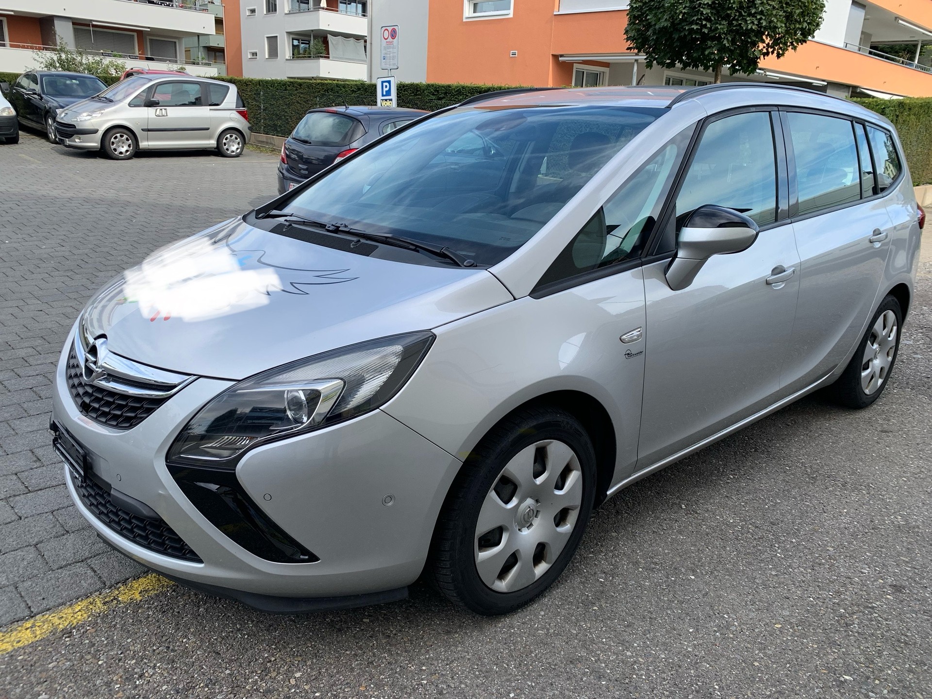 OPEL Zafira Tourer 1.4i 16V Turbo Cosmo Automatic-image-0