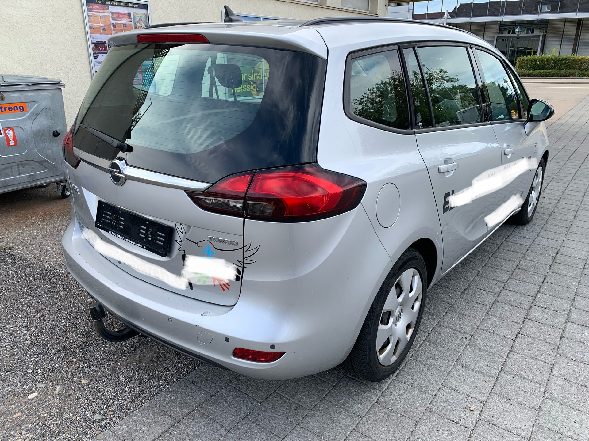 OPEL Zafira Tourer 1.4i 16V Turbo Cosmo Automatic-image-3