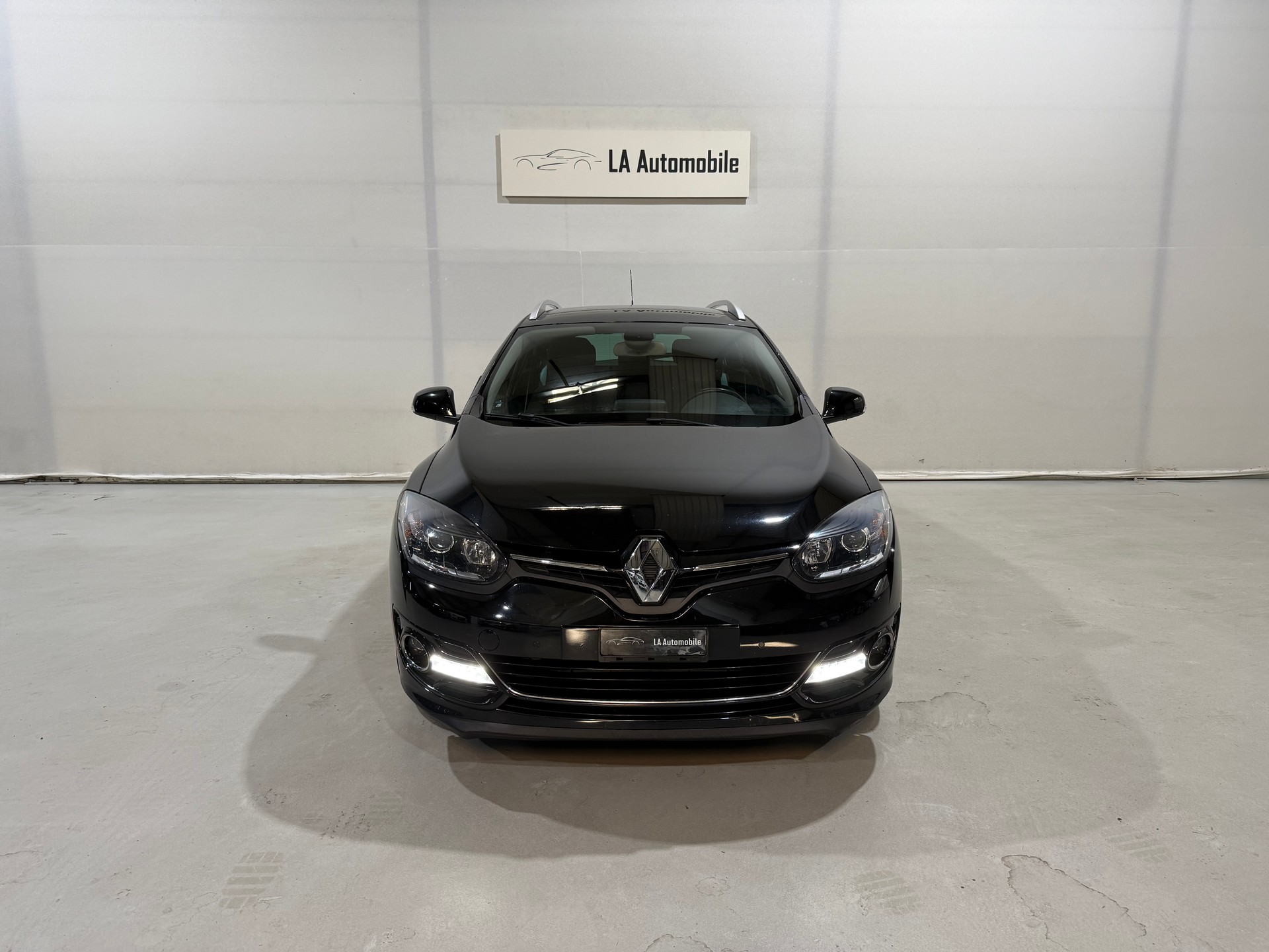 RENAULT Mégane Grandtour 1.5 dCi Bose EDC-image-3