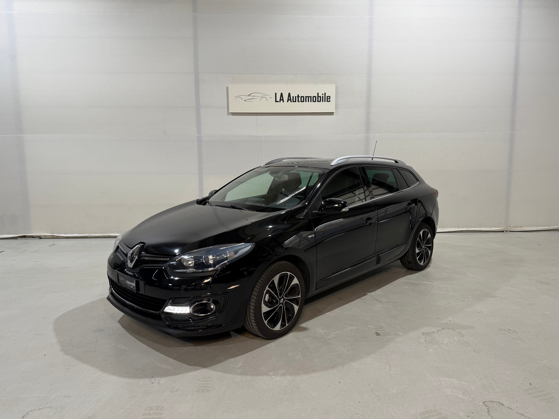 RENAULT Mégane Grandtour 1.5 dCi Bose EDC-image-0