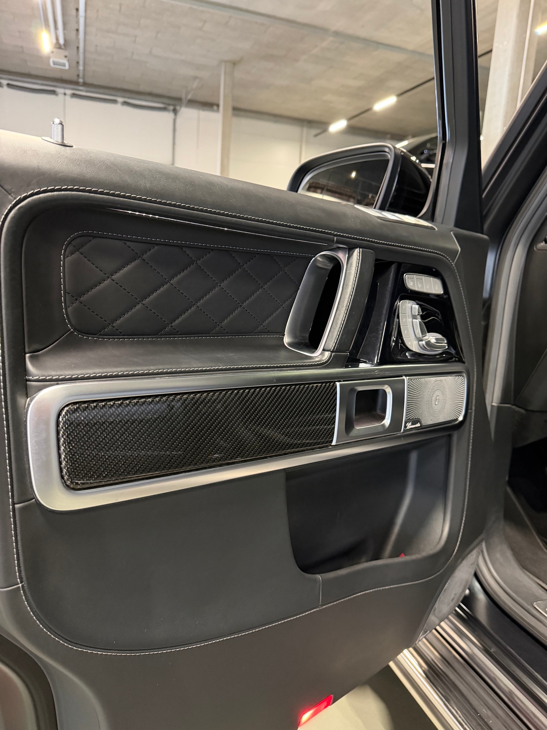 MERCEDES-BENZ G 63 AMG Speedshift Plus G-Tronic-image-12