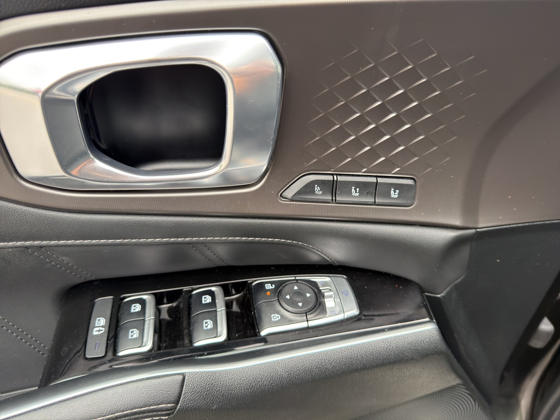 KIA 2.2 SmartD Style 7 Plätze / 7 Jahre Garantie-image-14