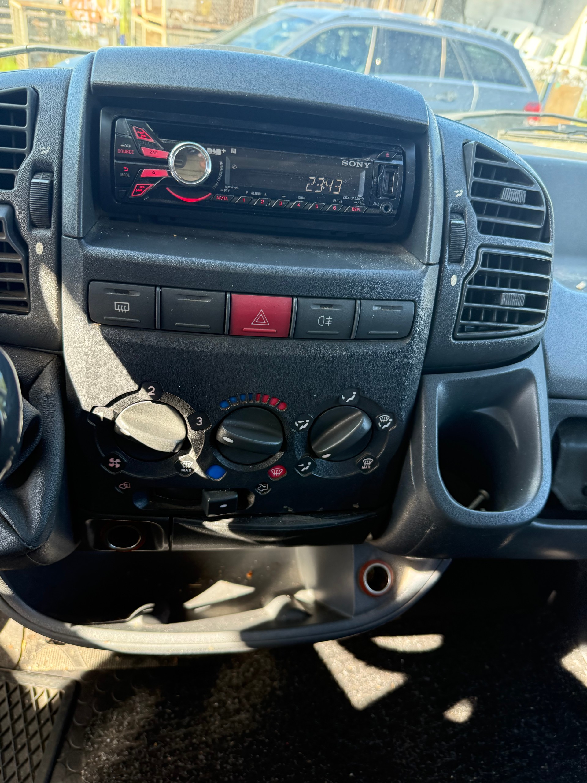 FIAT Ducato 15 2.3 JTD-image-6