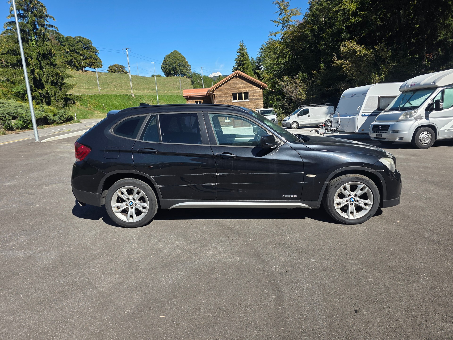 BMW X1 xDrive 25i Steptronic-image-4