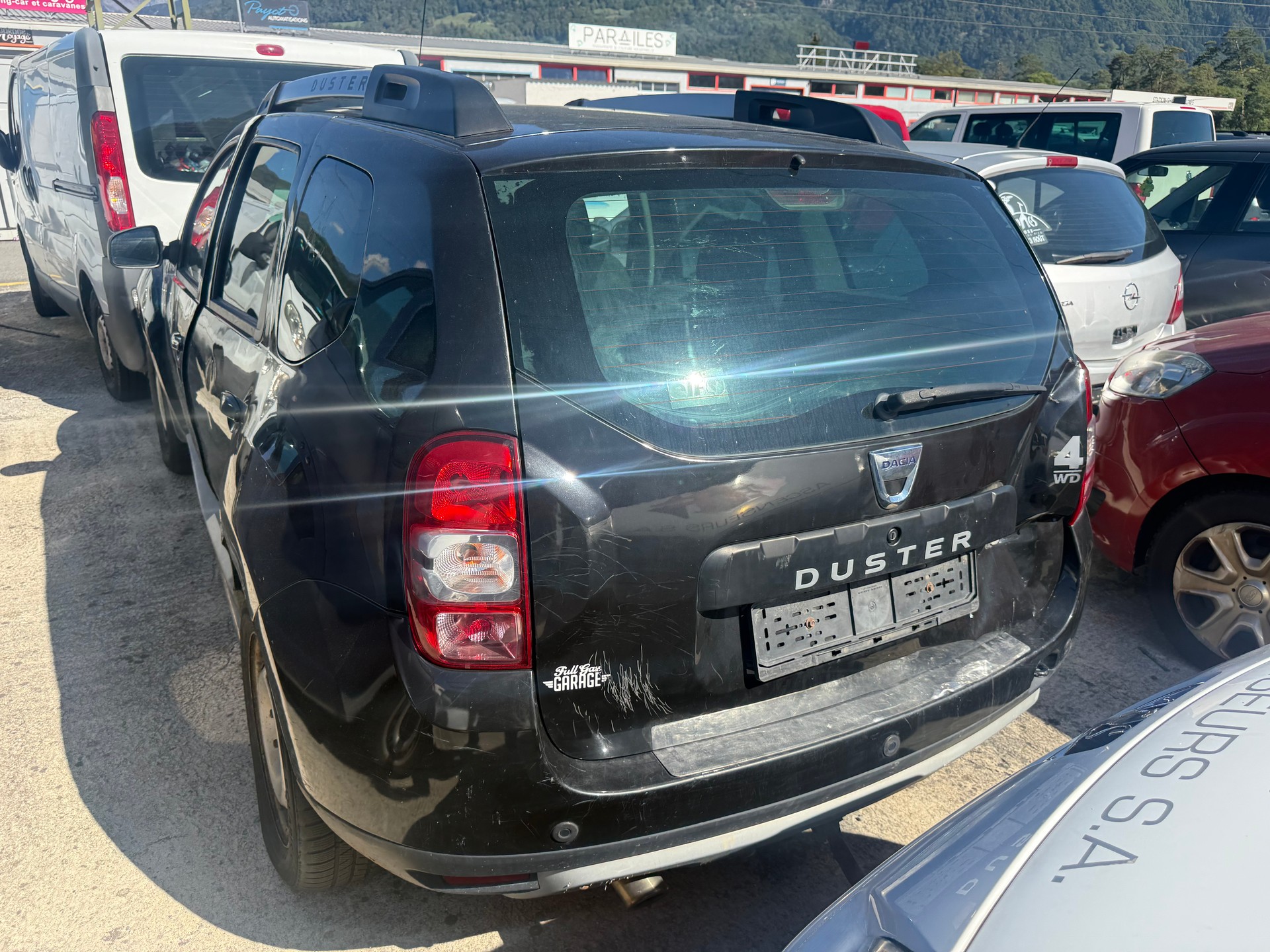DACIA Duster 1.5 dCi Lauréate 4x4-image-3