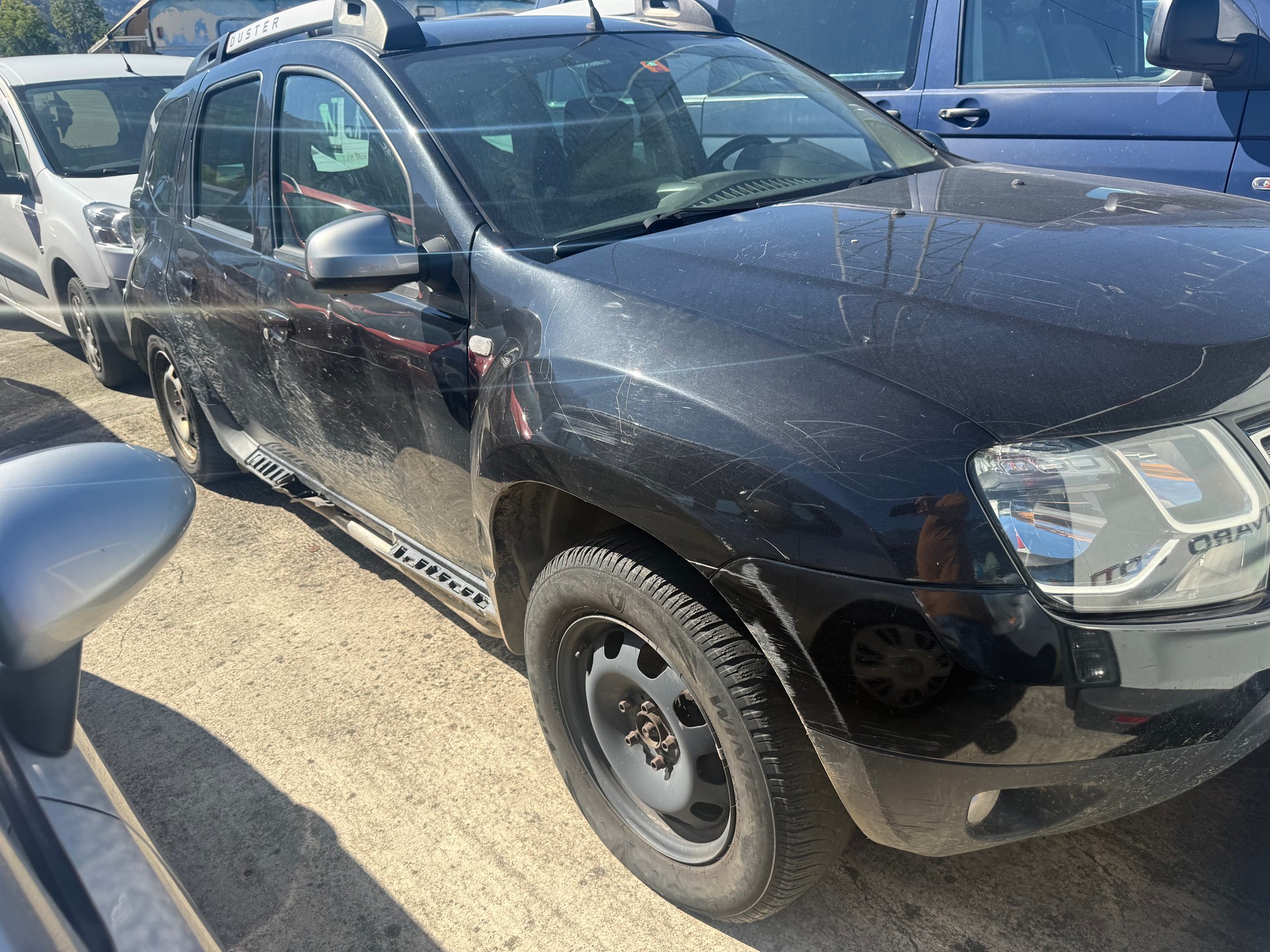 DACIA Duster 1.5 dCi Lauréate 4x4-image-0