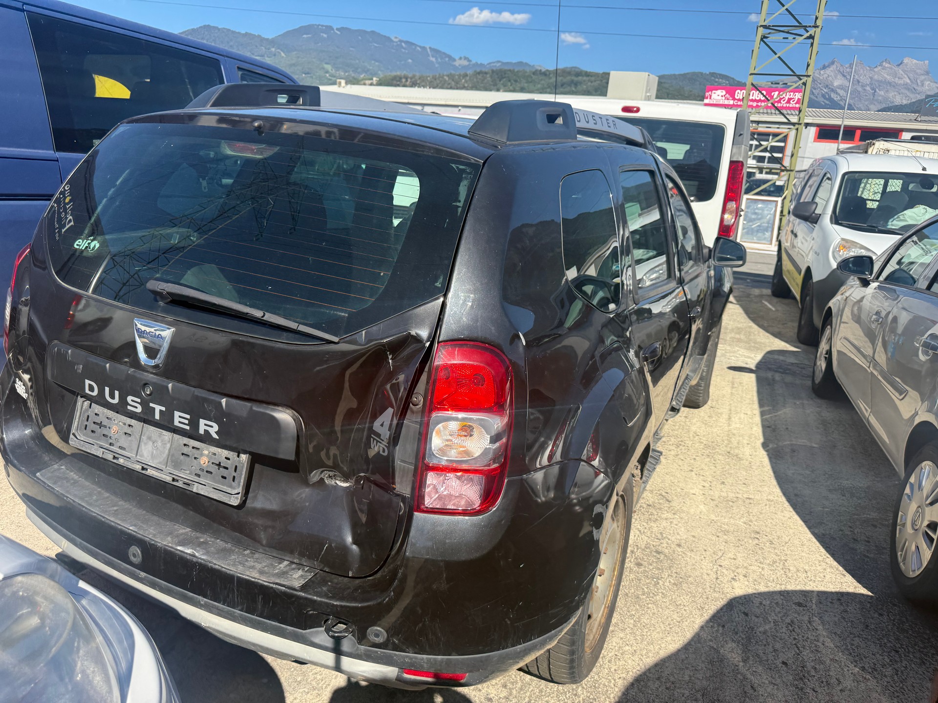 DACIA Duster 1.5 dCi Lauréate 4x4-image-4