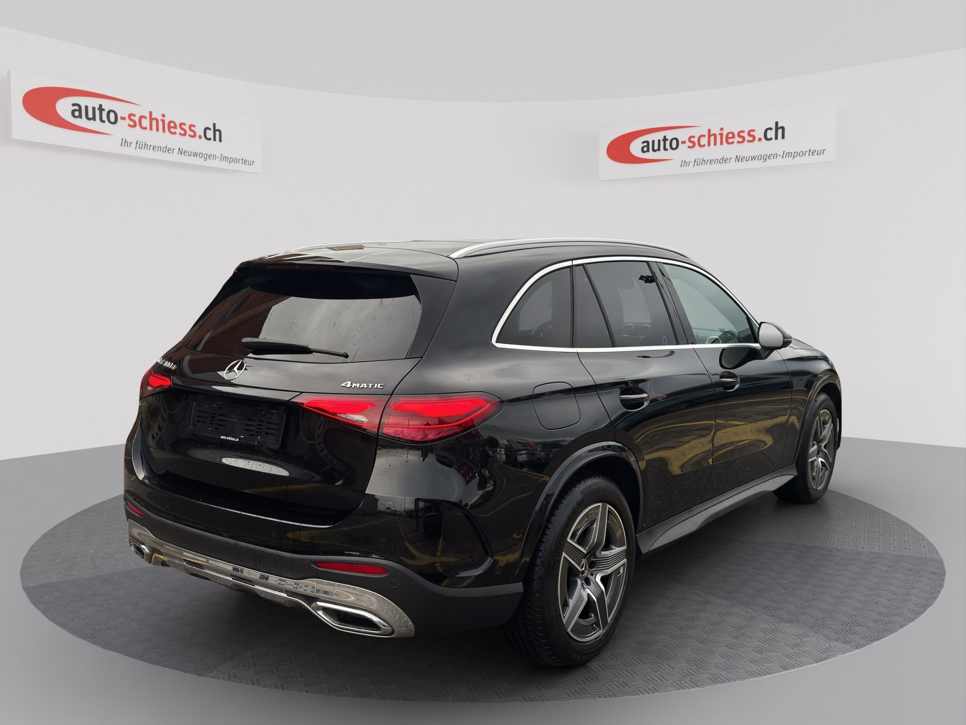 MERCEDES-BENZ GLC 300 d 4Matic 9G-Tronic AMG Edition-image-3