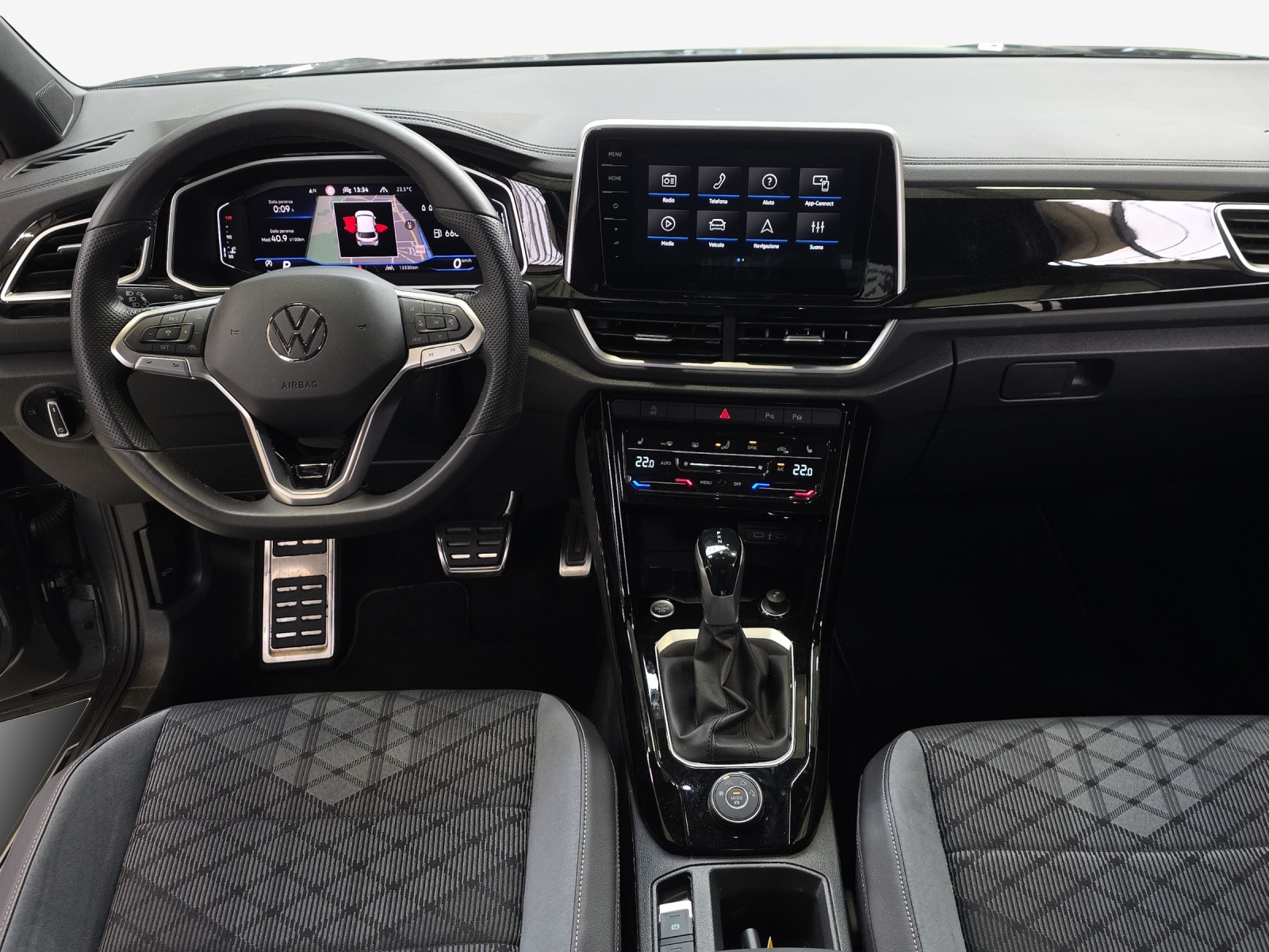 VW T-Roc 2.0 TSI R-Line DSG 4Motion-image-8