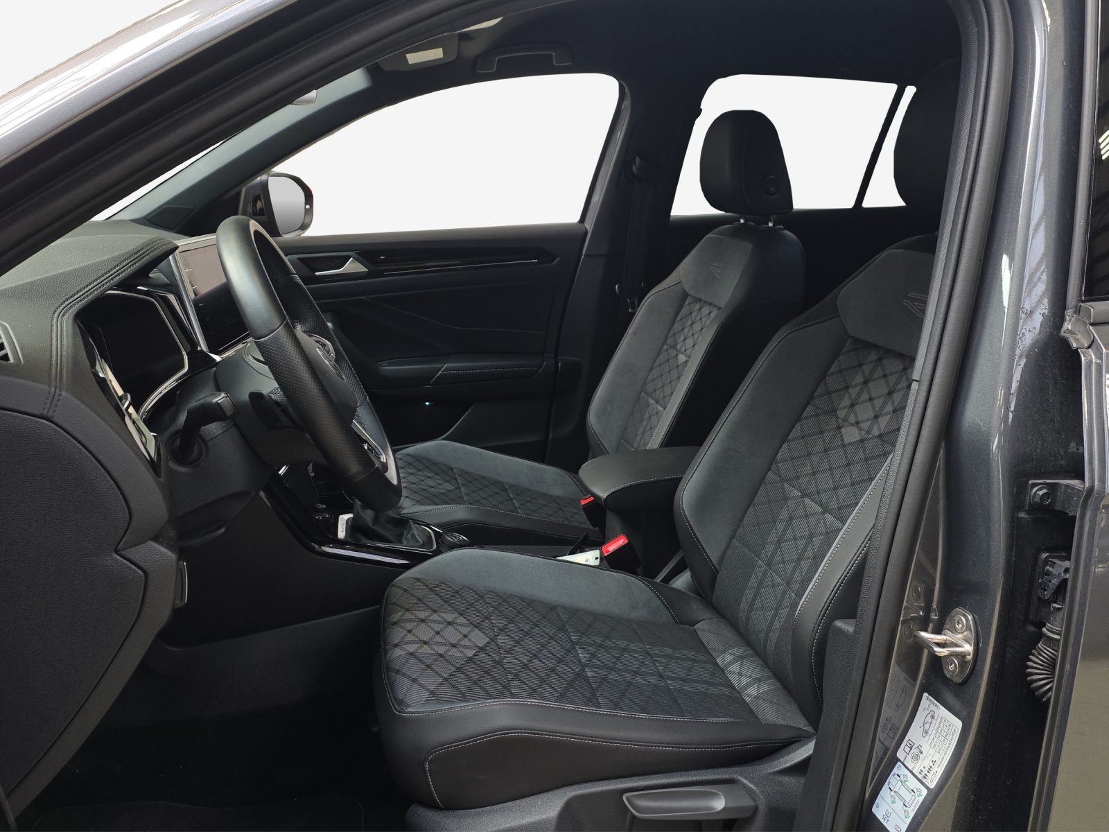 VW T-Roc 2.0 TSI R-Line DSG 4Motion-image-7