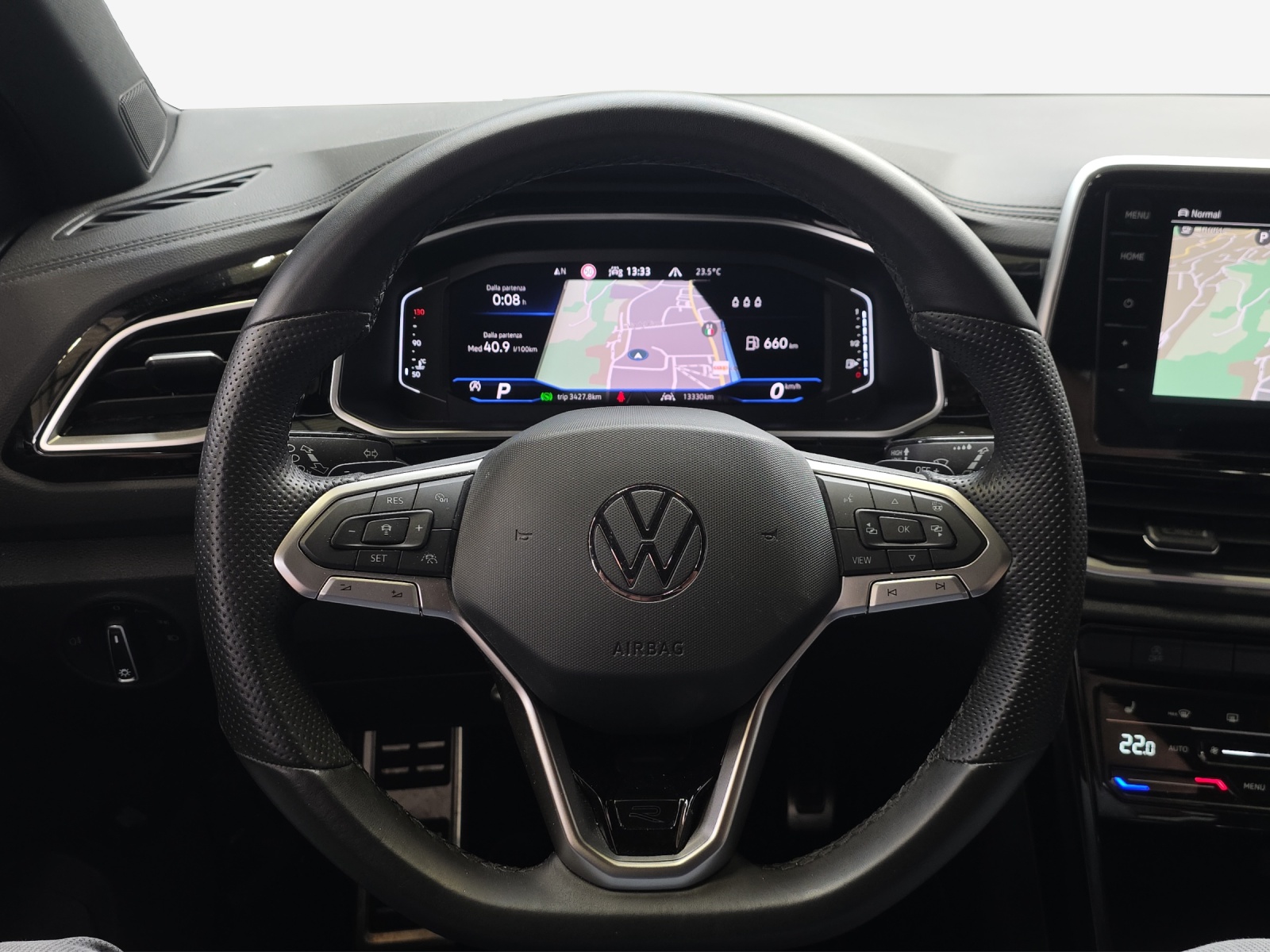 VW T-Roc 2.0 TSI R-Line DSG 4Motion-image-9