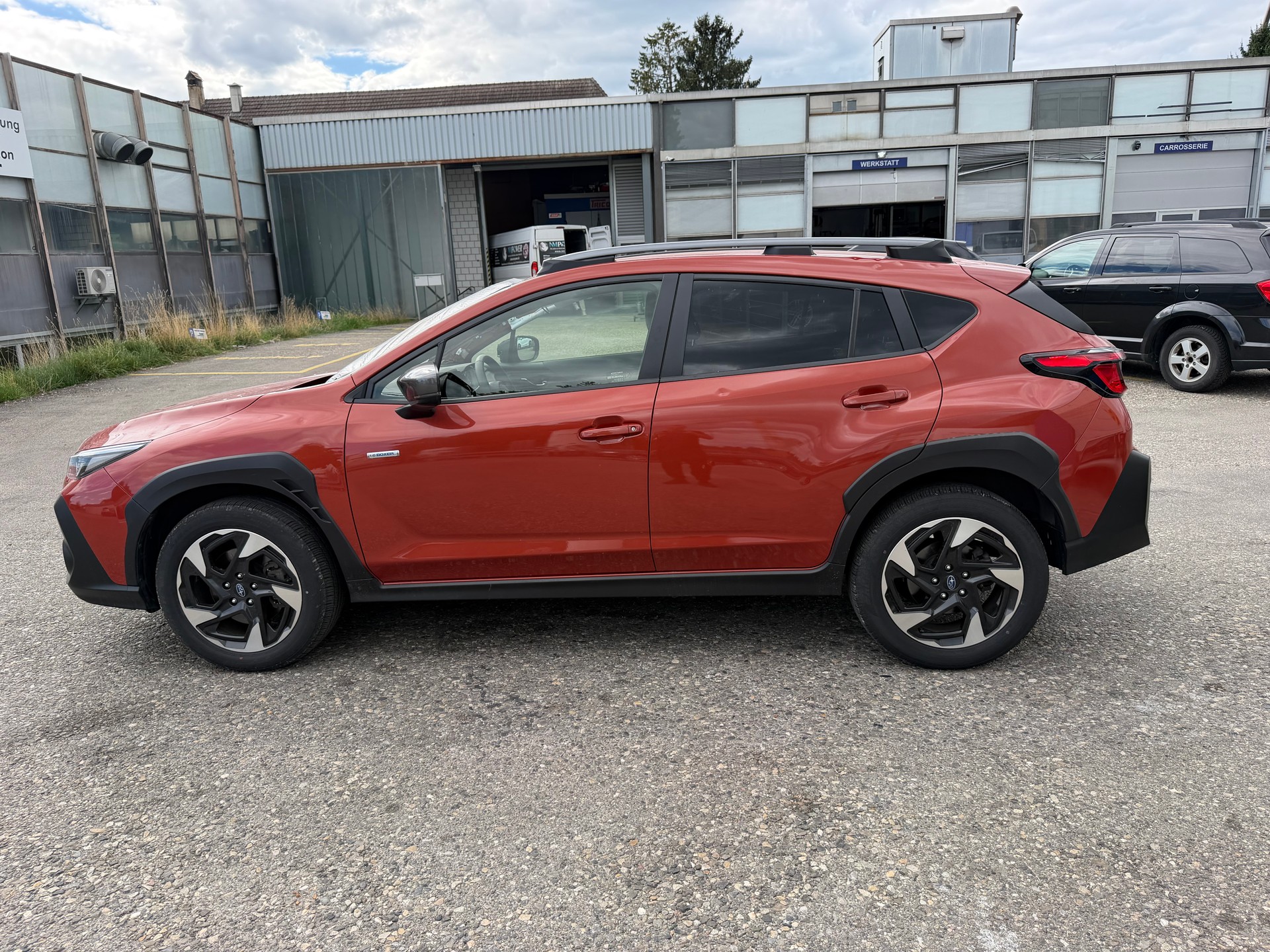 SUBARU Crosstrek 2.0 e-Boxer Swiss Plus AWD Lineartronic-image-3