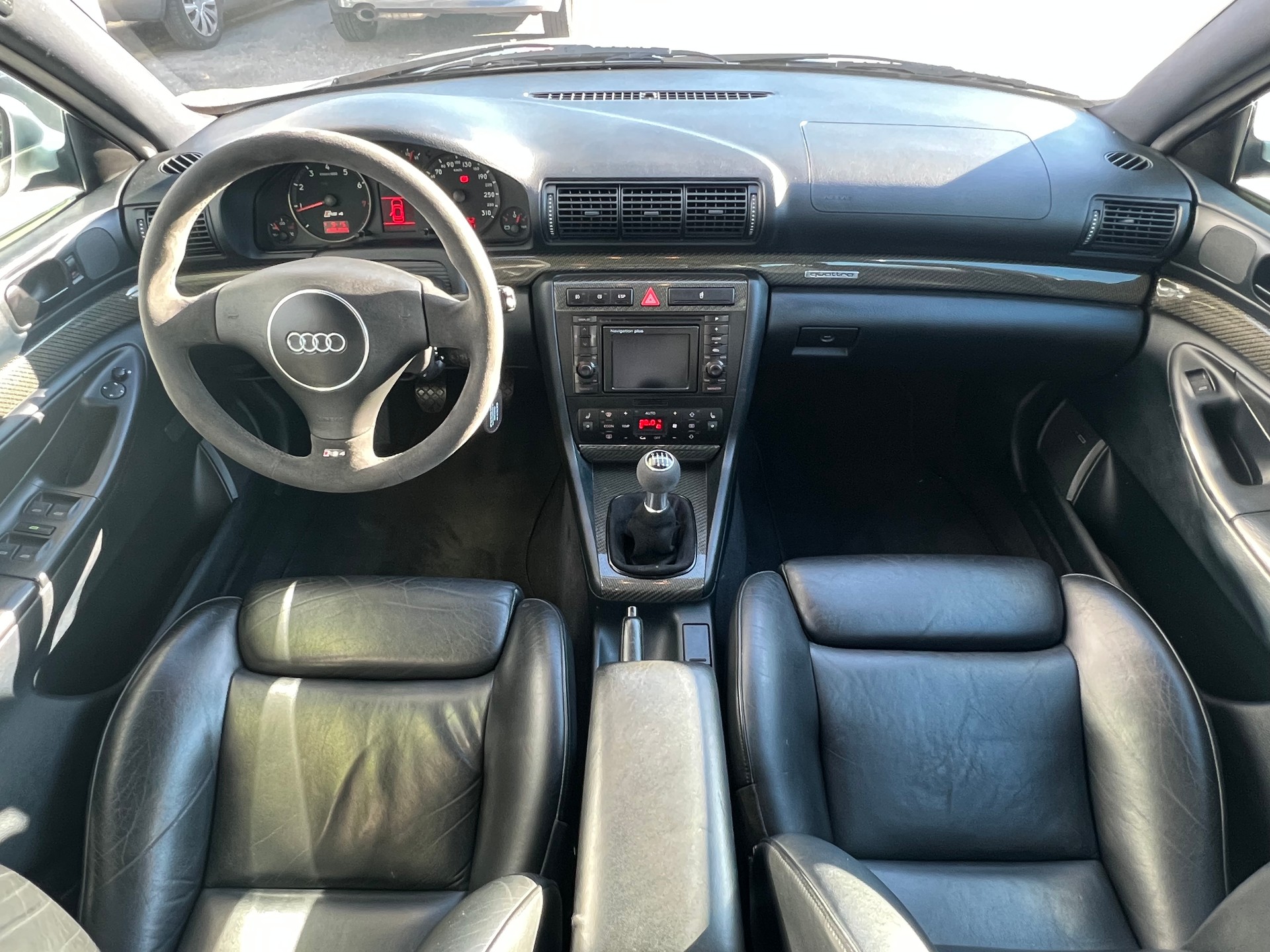 AUDI RS4 Avant 2.7 V6 Biturbo quattro-image-7