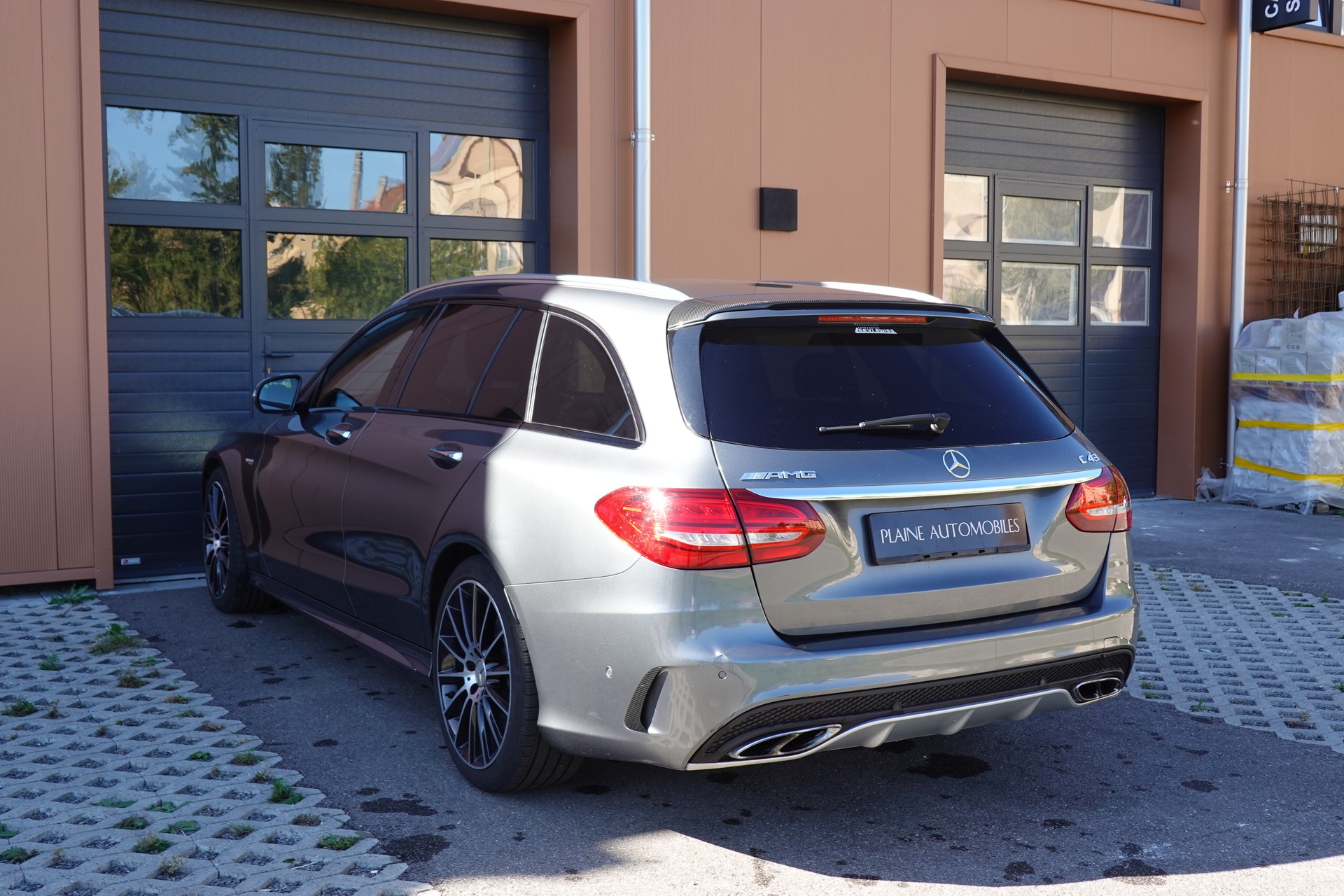 MERCEDES-BENZ C 43 AMG 4Matic - "Pack AMG * Sièges Electriques/Chauffant * Camera * GPS * Tempomat * intérieur carbone * Son Burmester"-image-9