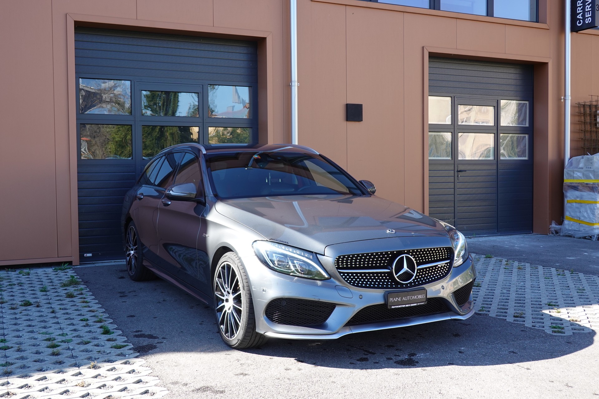MERCEDES-BENZ C 43 AMG 4Matic - "Pack AMG * Sièges Electriques/Chauffant * Camera * GPS * Tempomat * intérieur carbone * Son Burmester"-image-2