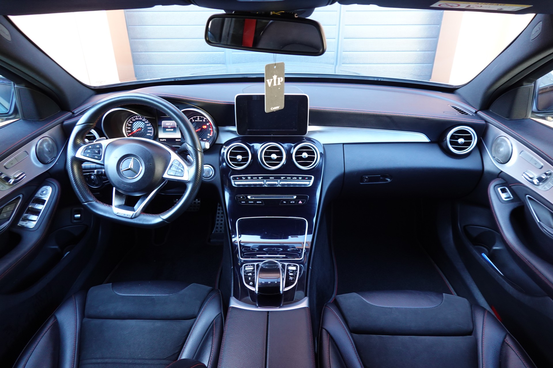 MERCEDES-BENZ C 43 AMG 4Matic - "Pack AMG * Sièges Electriques/Chauffant * Camera * GPS * Tempomat * intérieur carbone * Son Burmester"-image-10