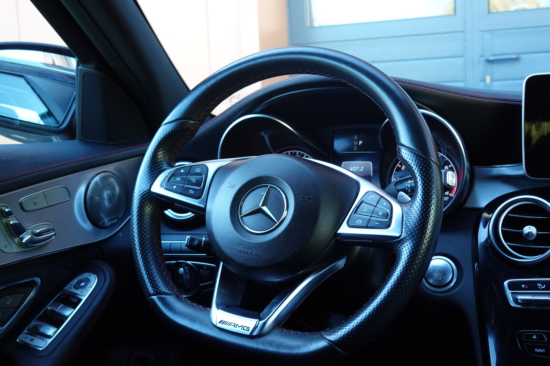 MERCEDES-BENZ C 43 AMG 4Matic - "Pack AMG * Sièges Electriques/Chauffant * Camera * GPS * Tempomat * intérieur carbone * Son Burmester"-image-11