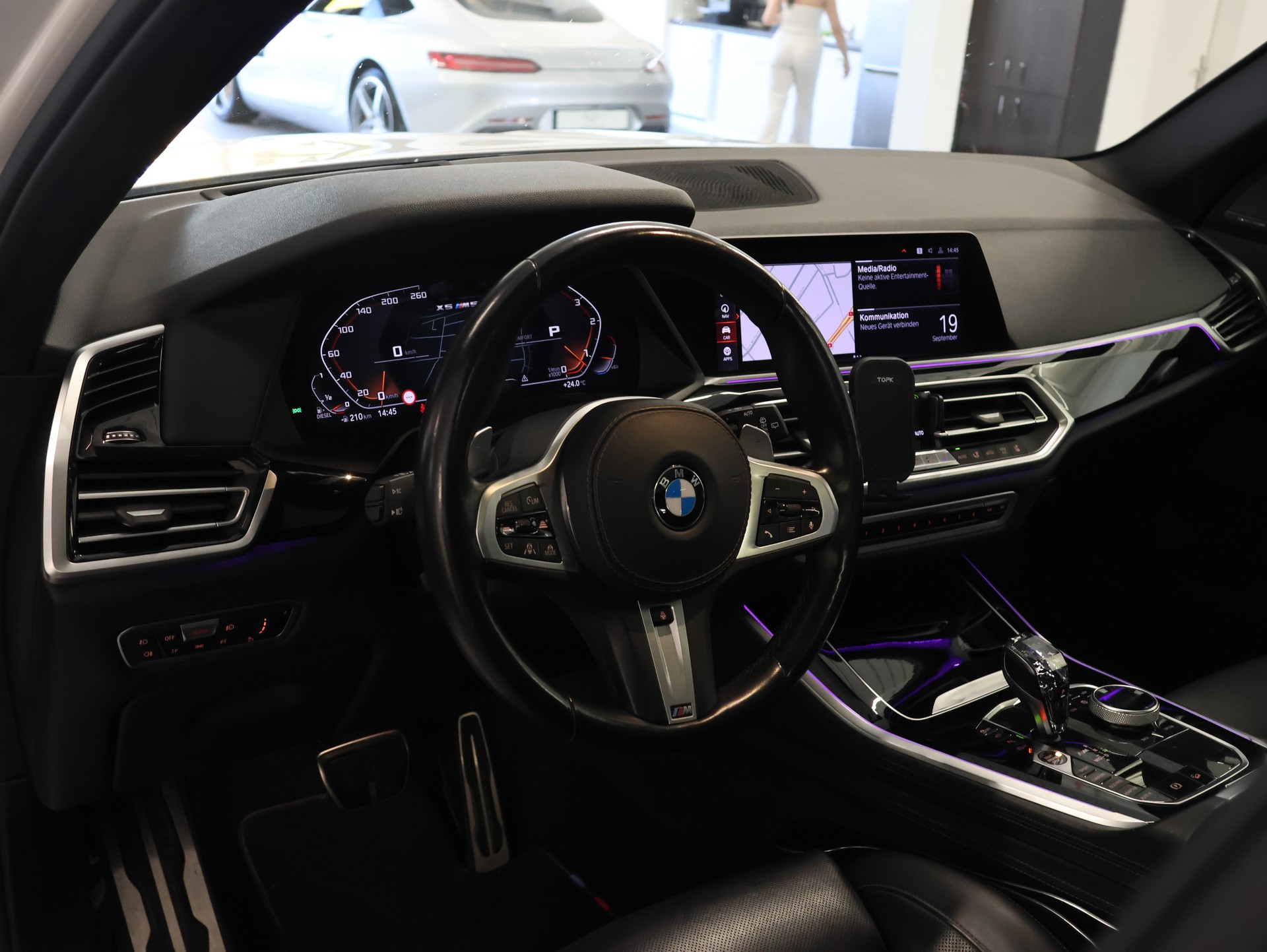 BMW X5 xDrive M50d Steptronic *STANDHEIZUNG*LASERLICHT*-image-15
