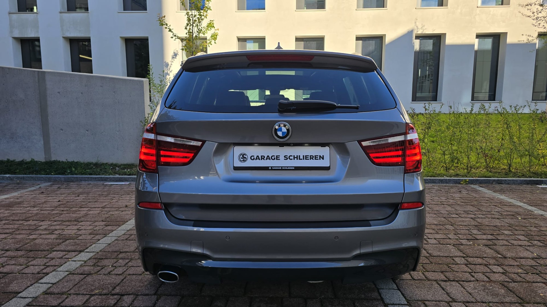 BMW xDrive 20d Steptronic M-Sport Paket (Facelift)| Elk AHK| Panoramadach| HARMAN KARDON| Top Ausgestattet| Frisch Ab MFK-image-7