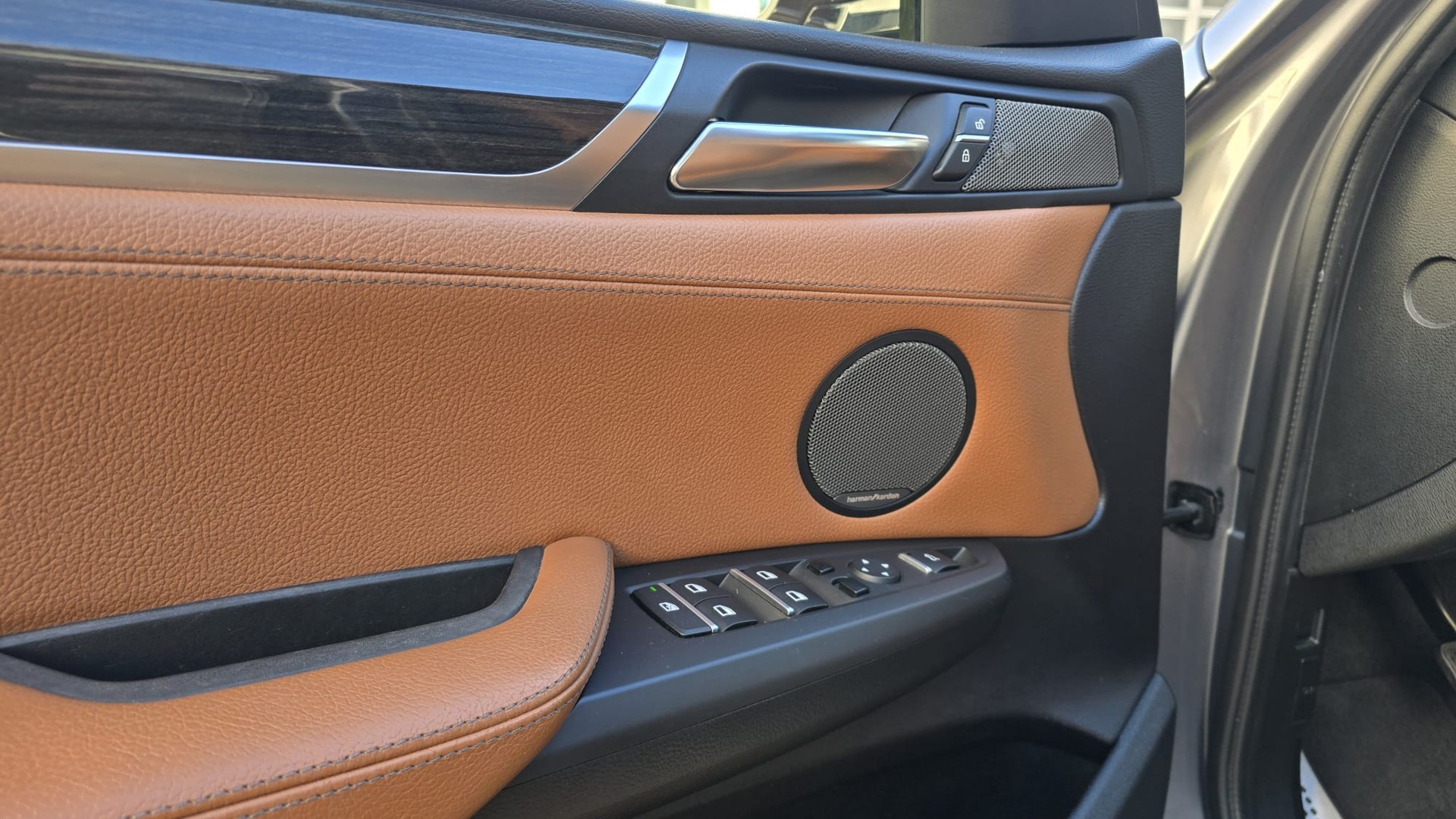 BMW xDrive 20d Steptronic M-Sport Paket (Facelift)| Elk AHK| Panoramadach| HARMAN KARDON| Top Ausgestattet| Frisch Ab MFK-image-10