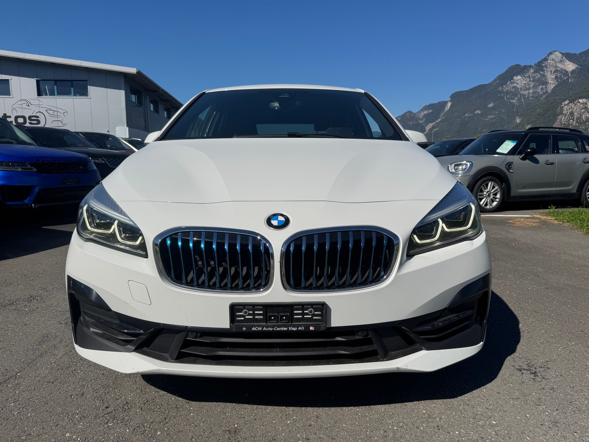 BMW 225xe iPerformance Active Tourer Steptronic Sport Line-image-2