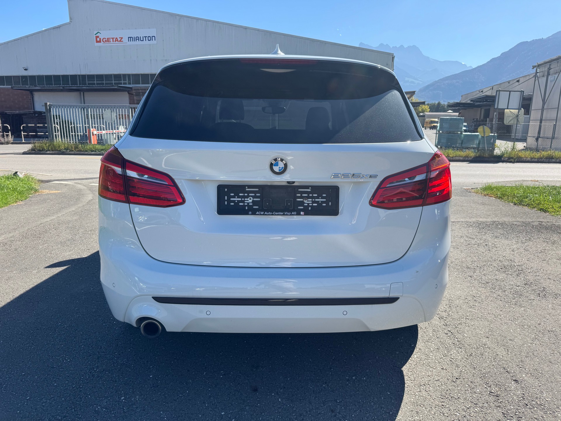 BMW 225xe iPerformance Active Tourer Steptronic Sport Line-image-6