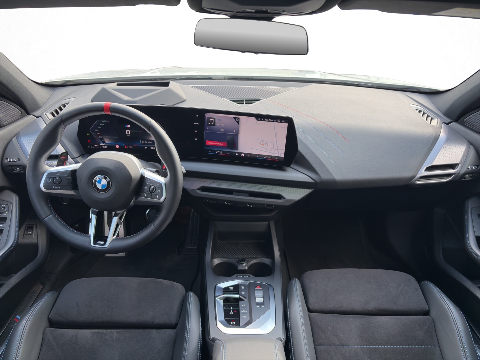 BMW M135i xDrive-image-21