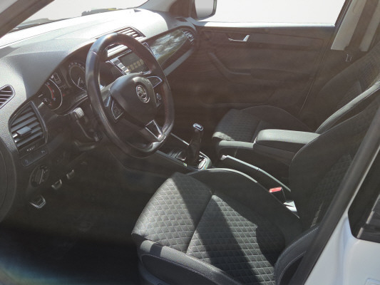 SKODA Fabia 1.0 TSI Monte Carlo-image-6