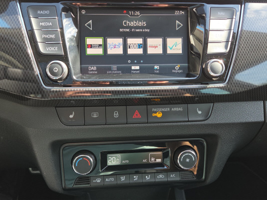 SKODA Fabia 1.0 TSI Monte Carlo-image-10