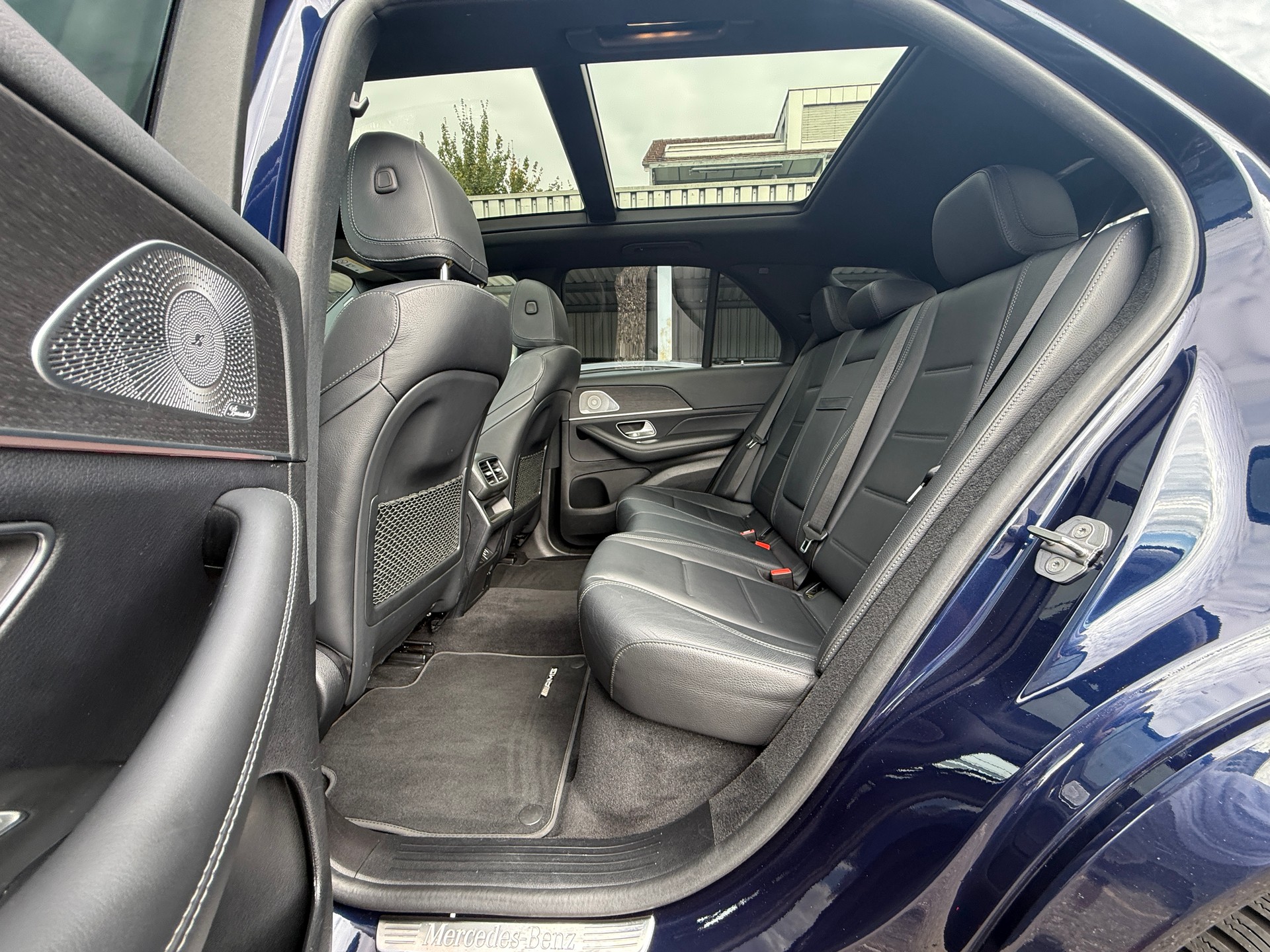 MERCEDES-BENZ GLE 400 d 4Matic AMG Line 9G-Tronic ***DISTANZREGLER & ANHÄNGERKUPPLUNG***-image-24