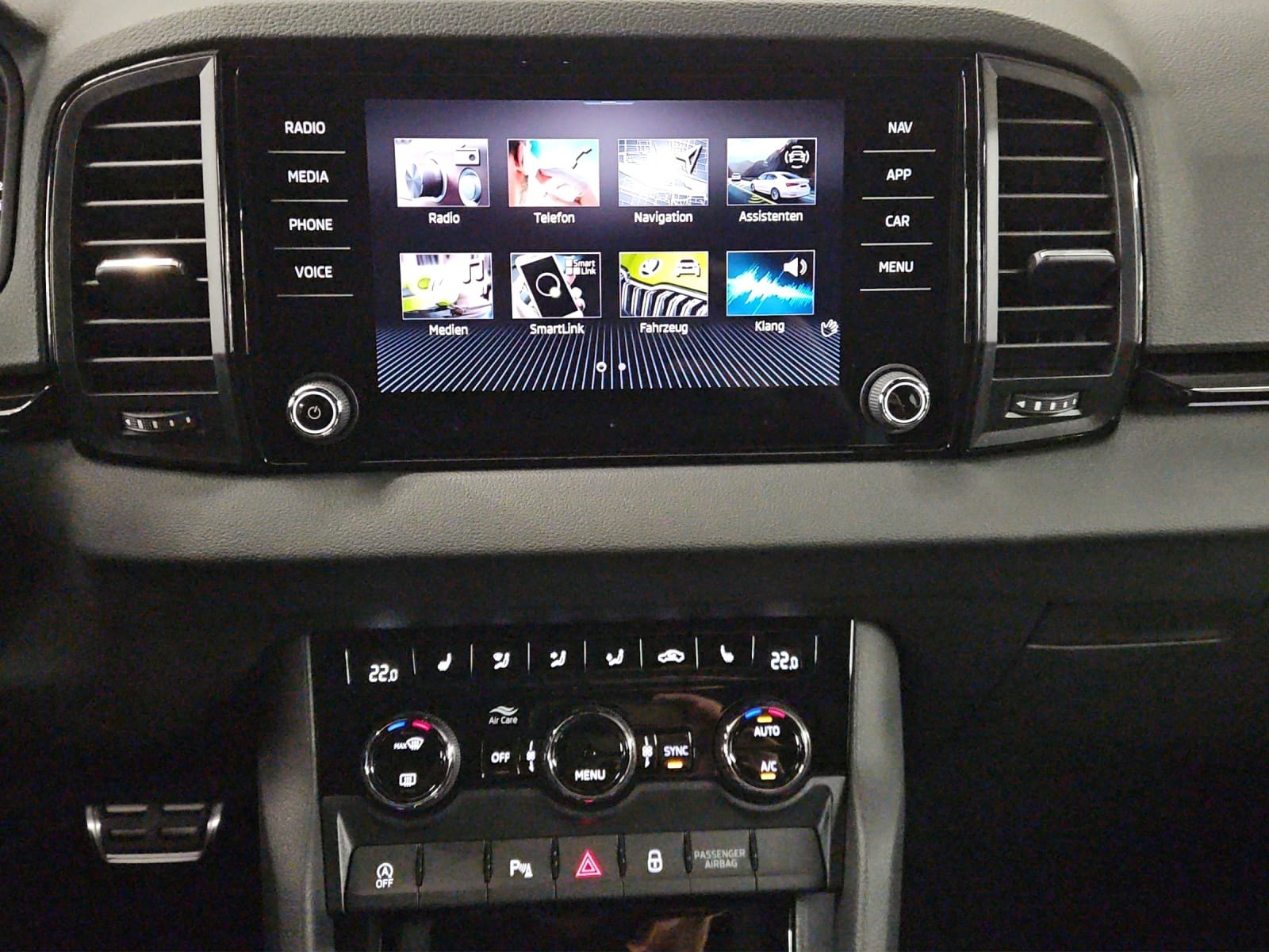 SKODA Skoda Karoq SportLine TSI 4x4-image-8