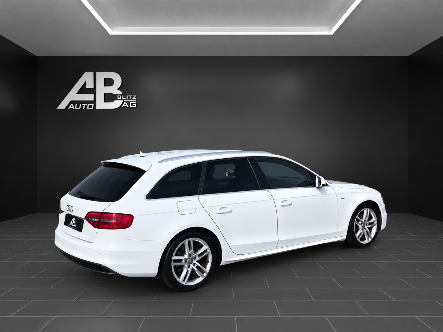 AUDI A4 Avant 2.0 TDI S-Line multitronic mit 177 PS-image-4