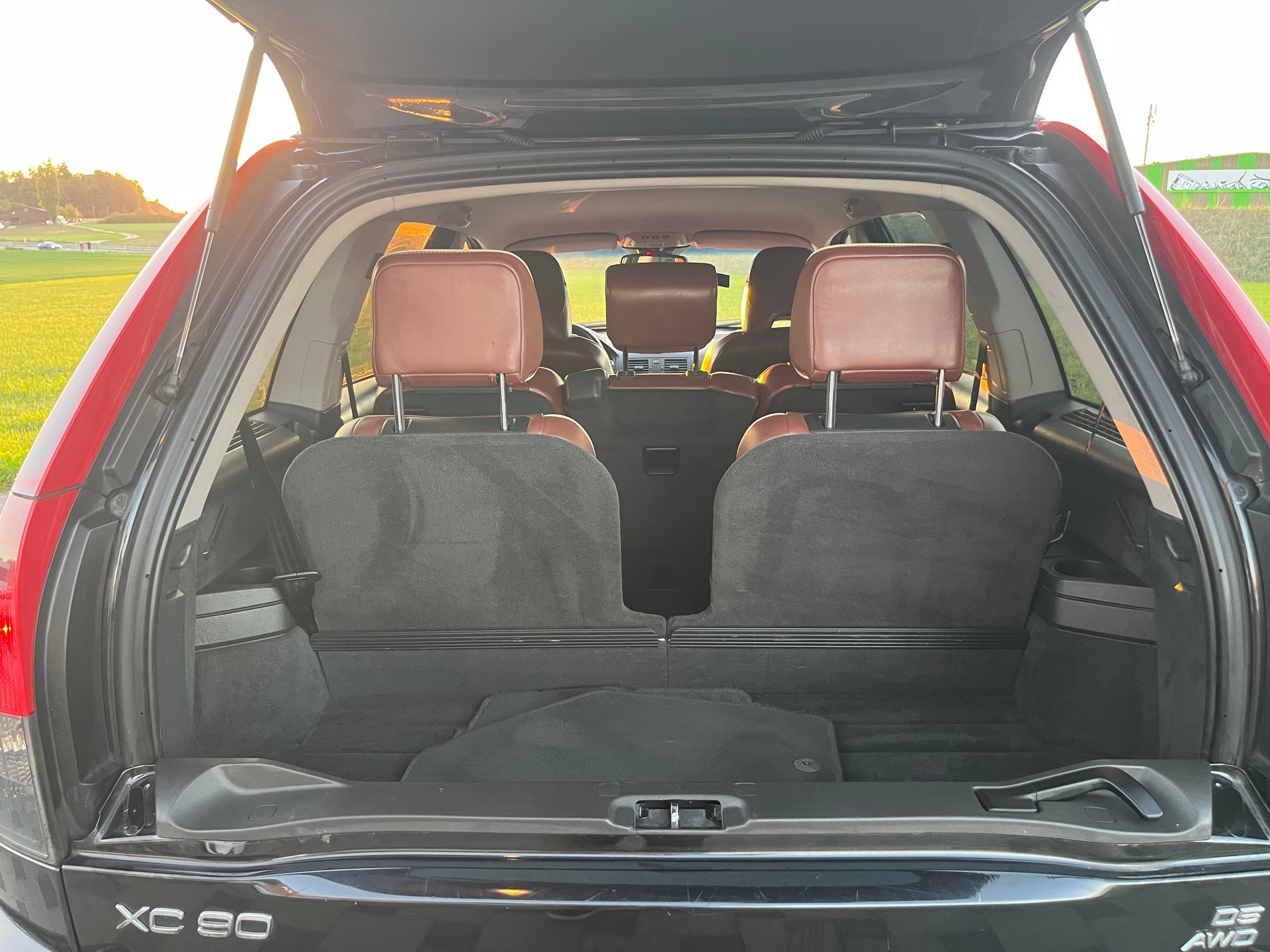 VOLVO XC90 D5 AWD Executive Geartronic-image-11