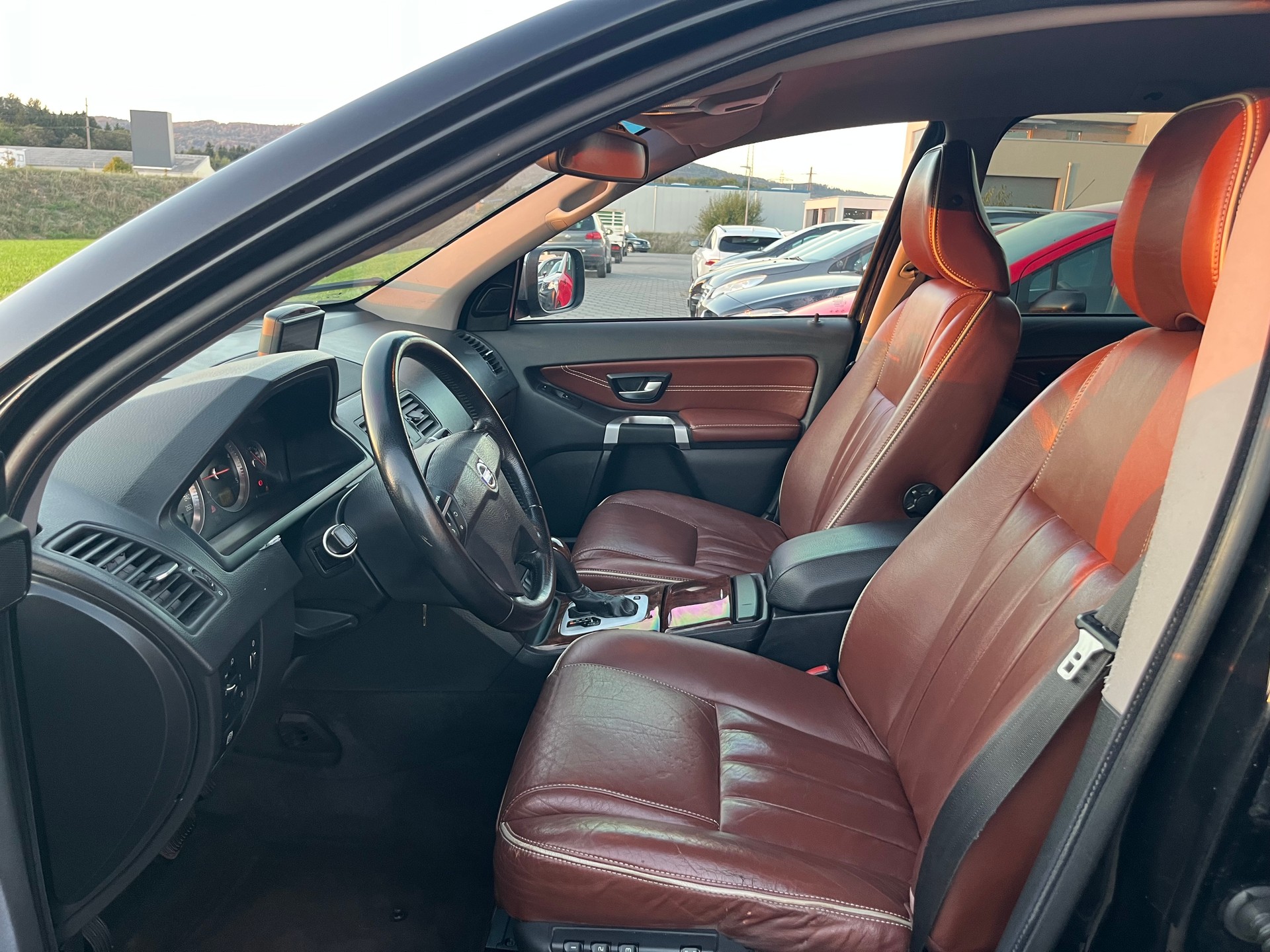 VOLVO XC90 D5 AWD Executive Geartronic-image-13
