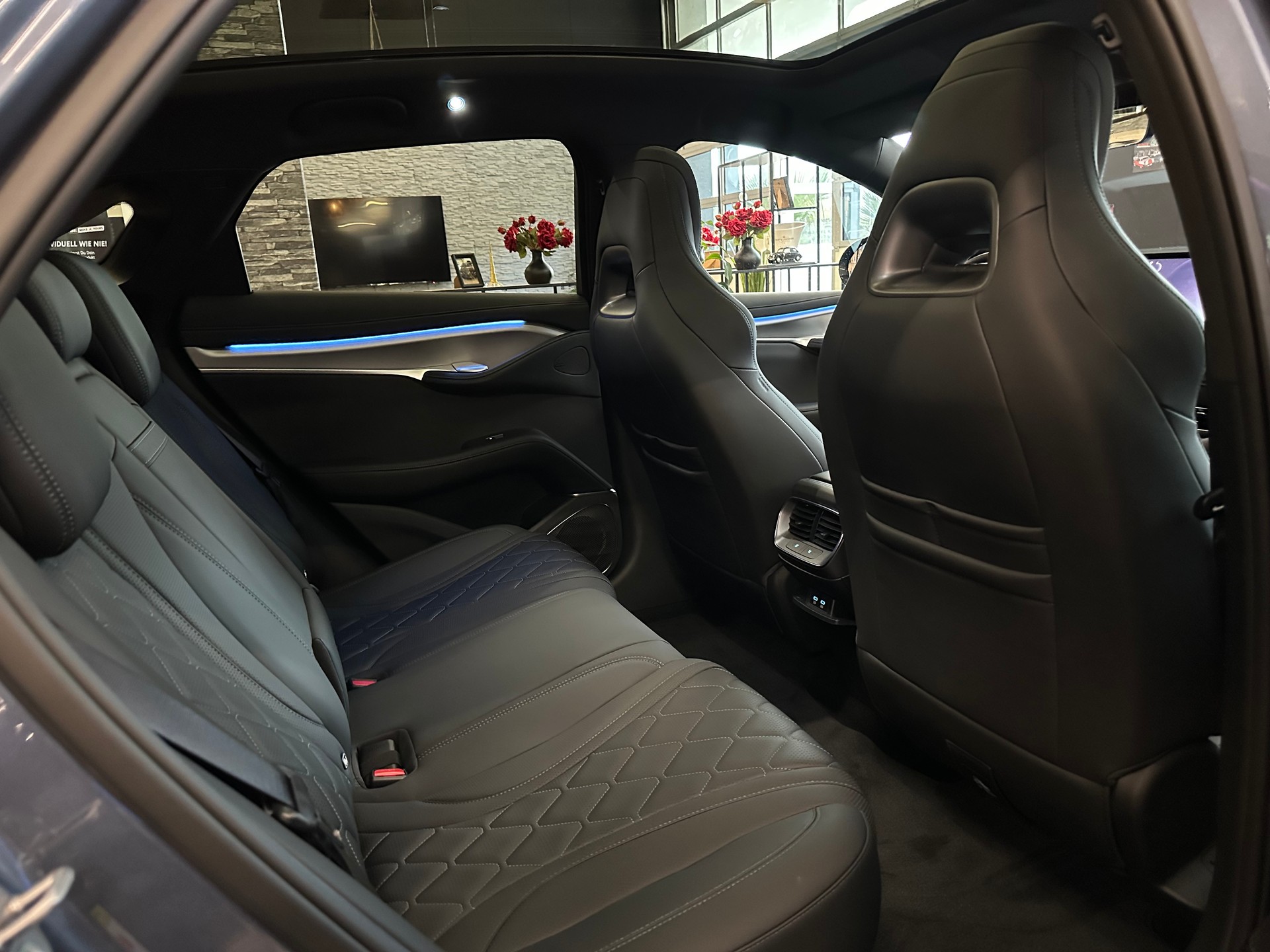 BYD Sealion 7 91,3 kWh Excellence AWD-image-11
